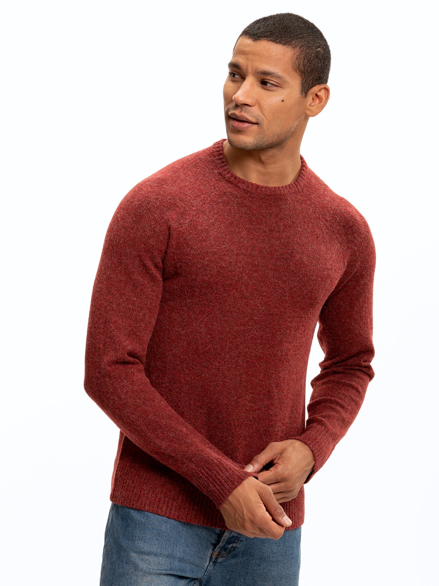Men's Alejandro Raglan Crew Sweater in Red and Maroon