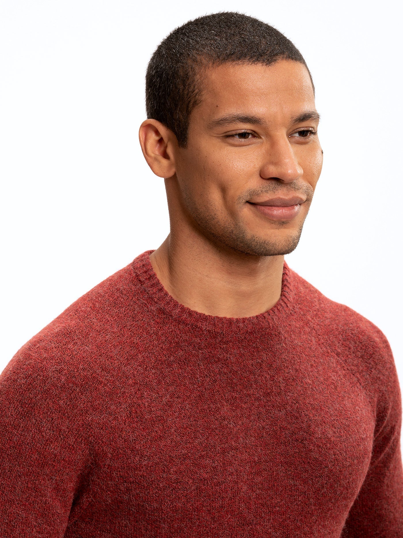 Men's Alejandro Raglan Crew Sweater in Red and Maroon