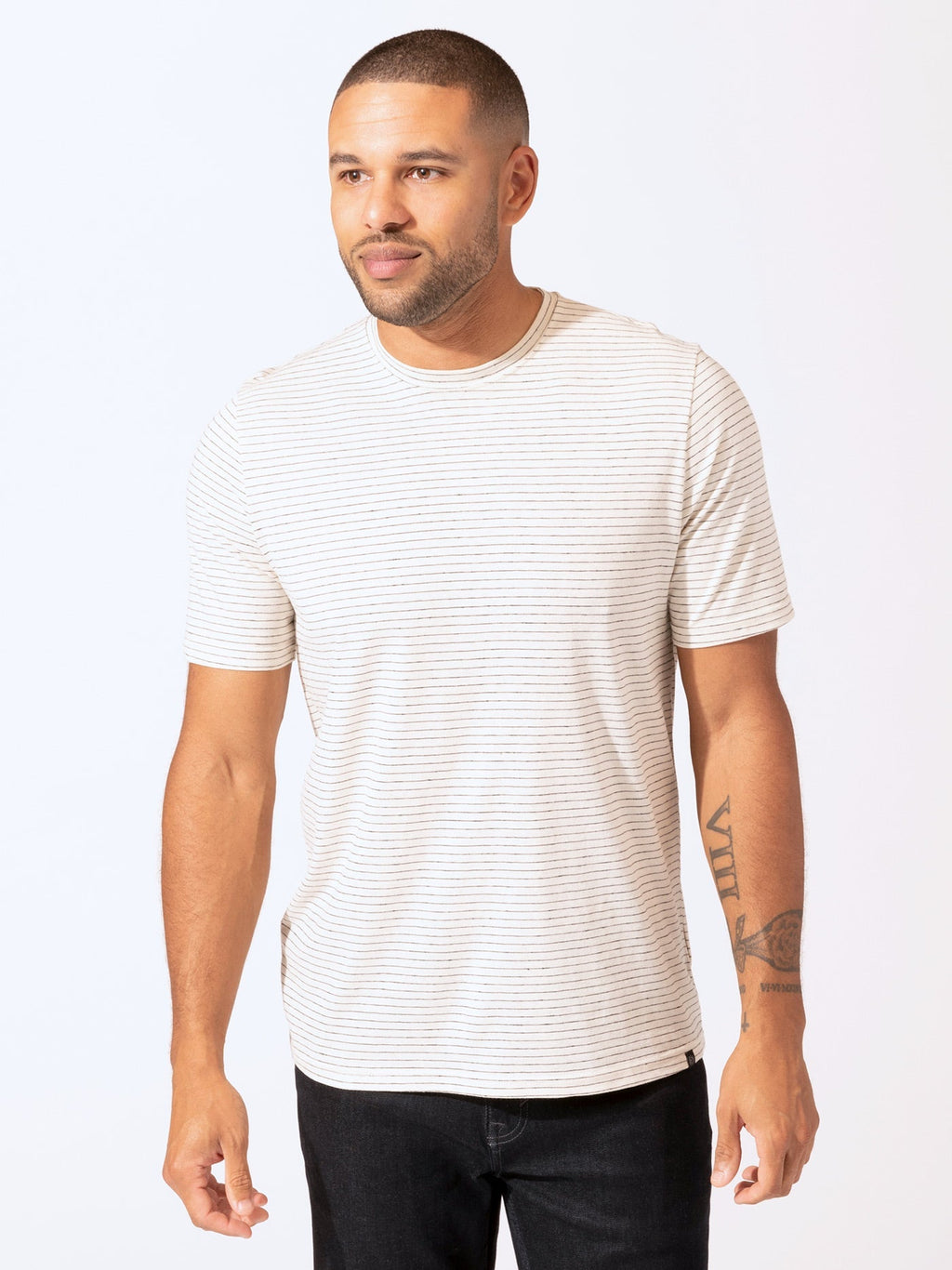 Men's striped crew neck t-shirt in off-white and black