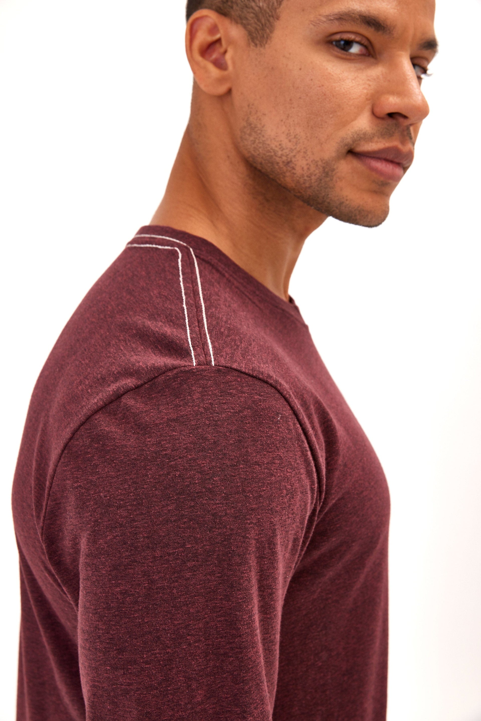 Kye Triblend Long Sleeve Crew Tee in Maroon