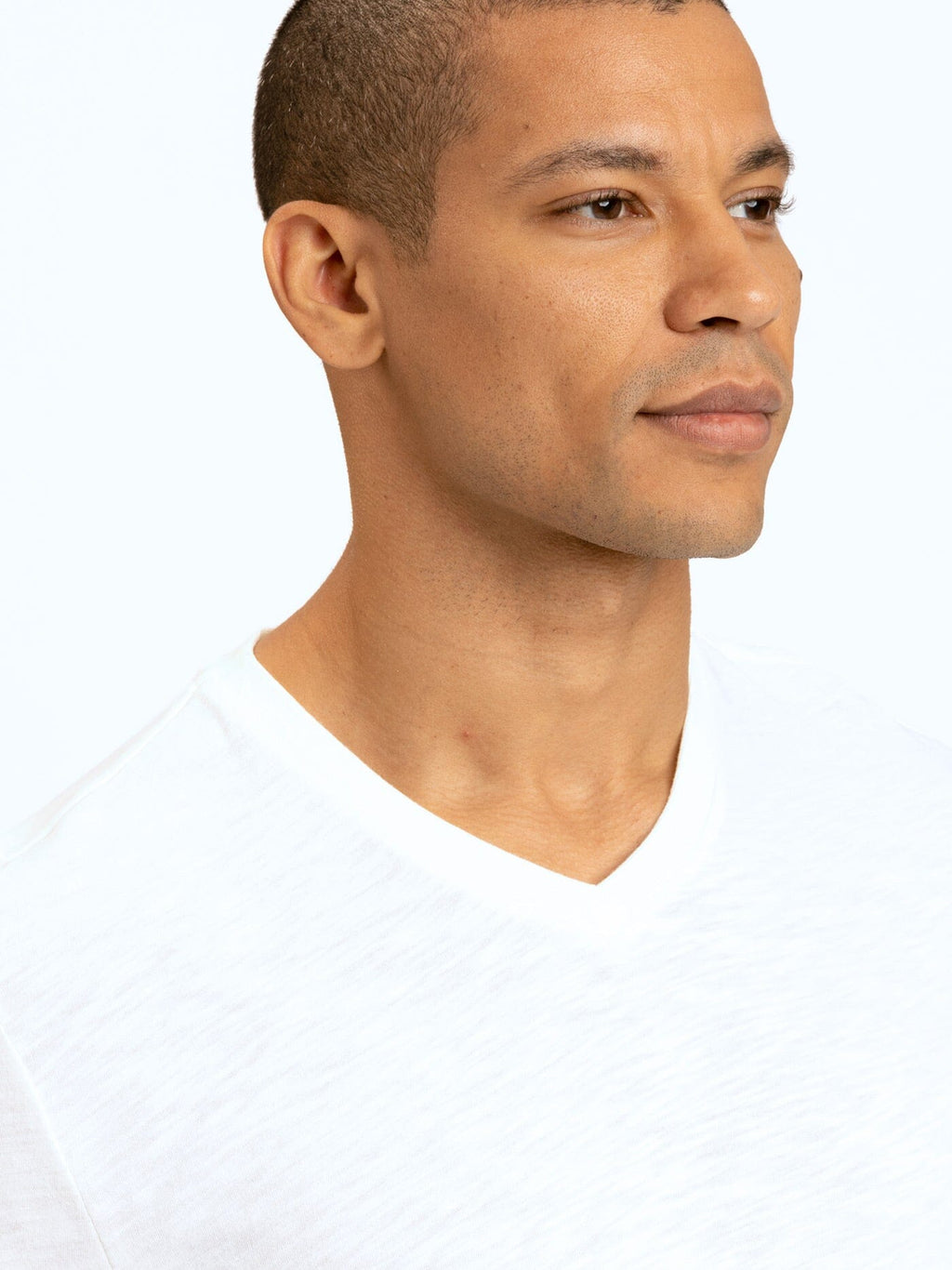 Men's Organic Cotton Slub Jersey V-Neck Tee in Crisp White