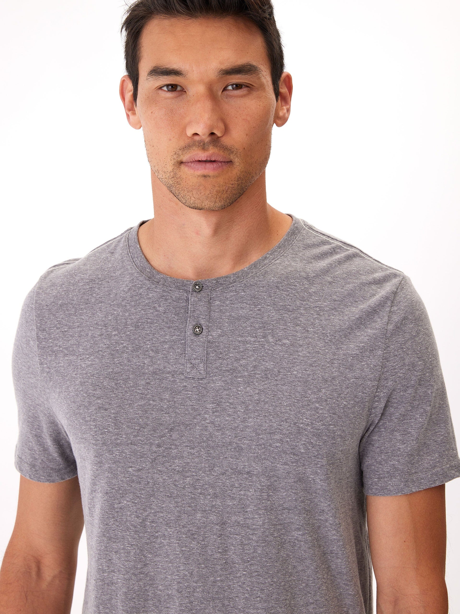 Men's Baseline Triblend Short Sleeve Henley Shirt in Grey