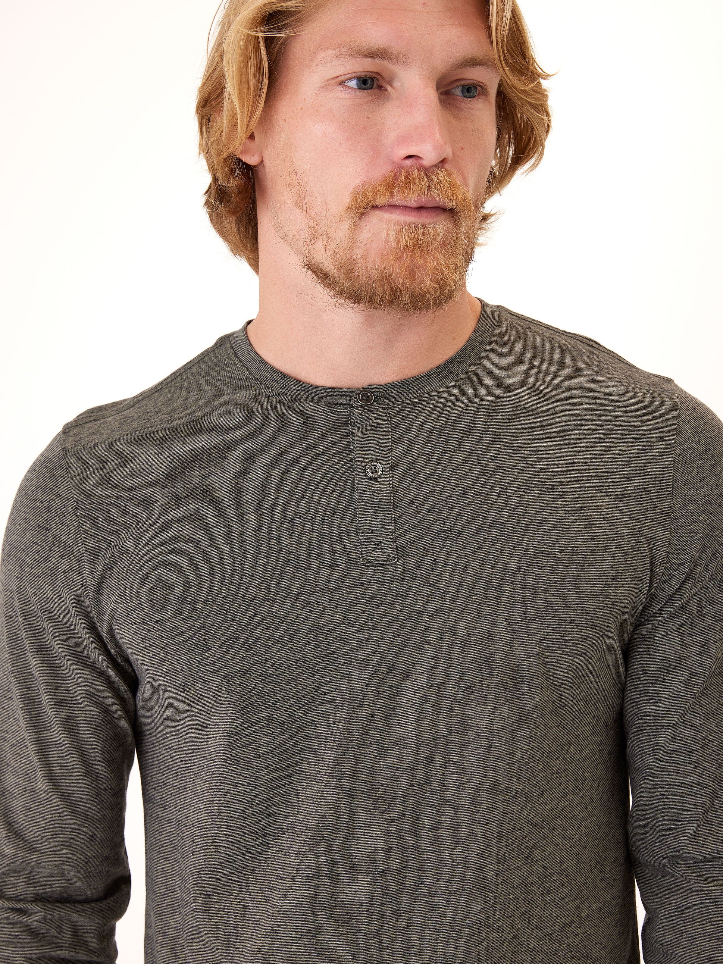 Braeden Long Sleeve Triblend Henley in Black Fleck
