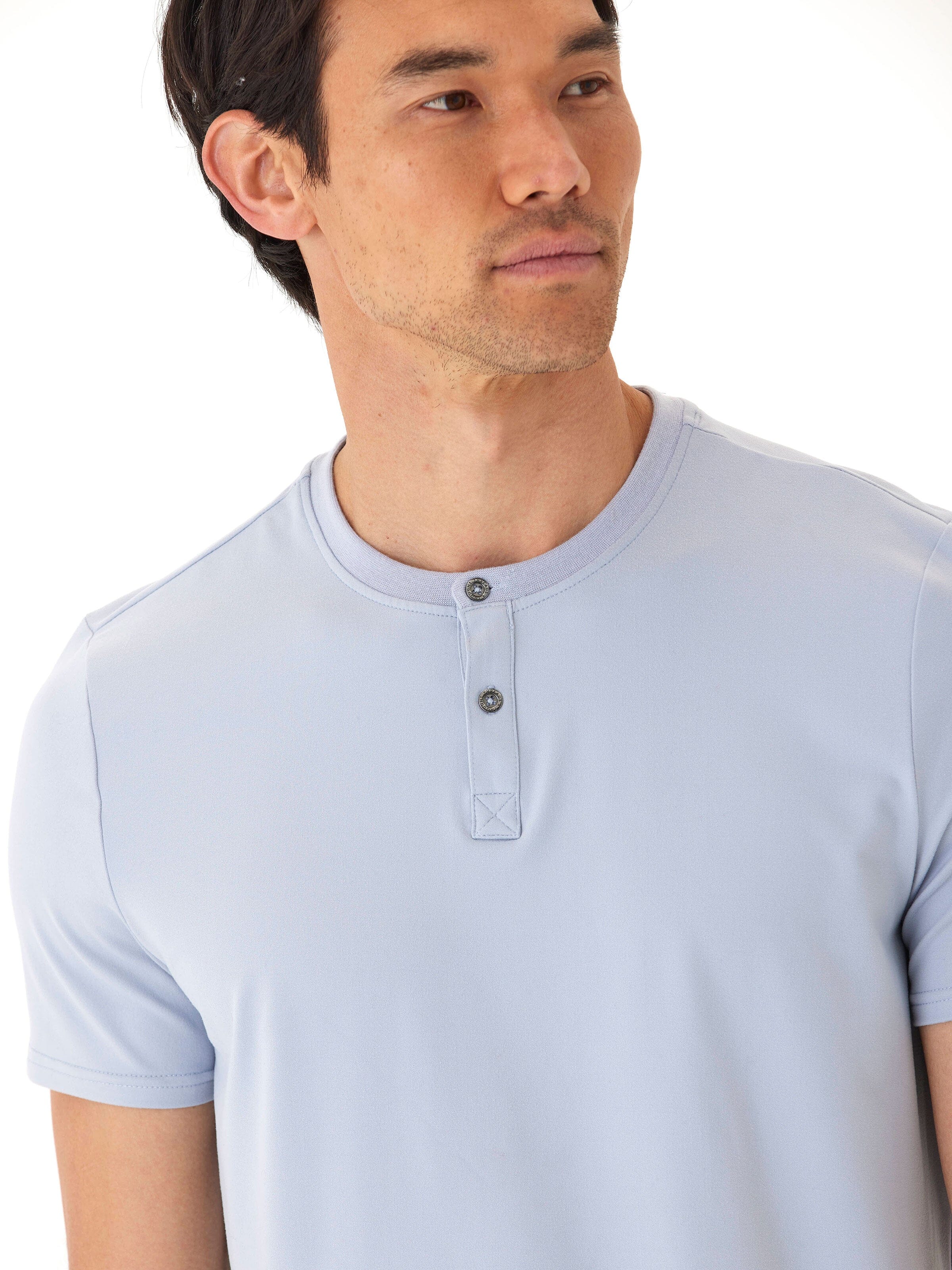 Men’s Luxe Jersey 2-Button Henley in Light Blue