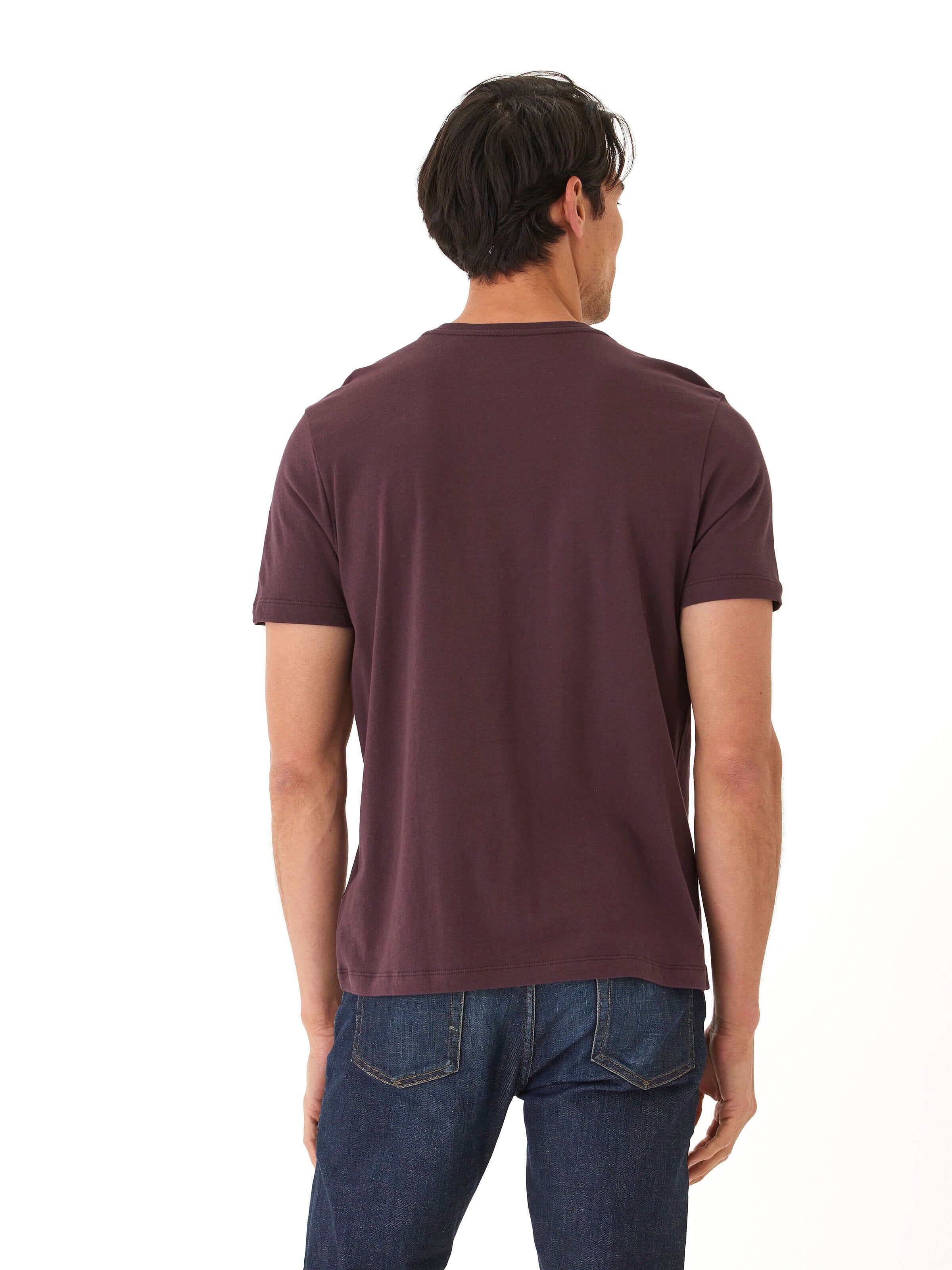Chester Men's Organic Cotton Henley in Burgundy, Regular Fit