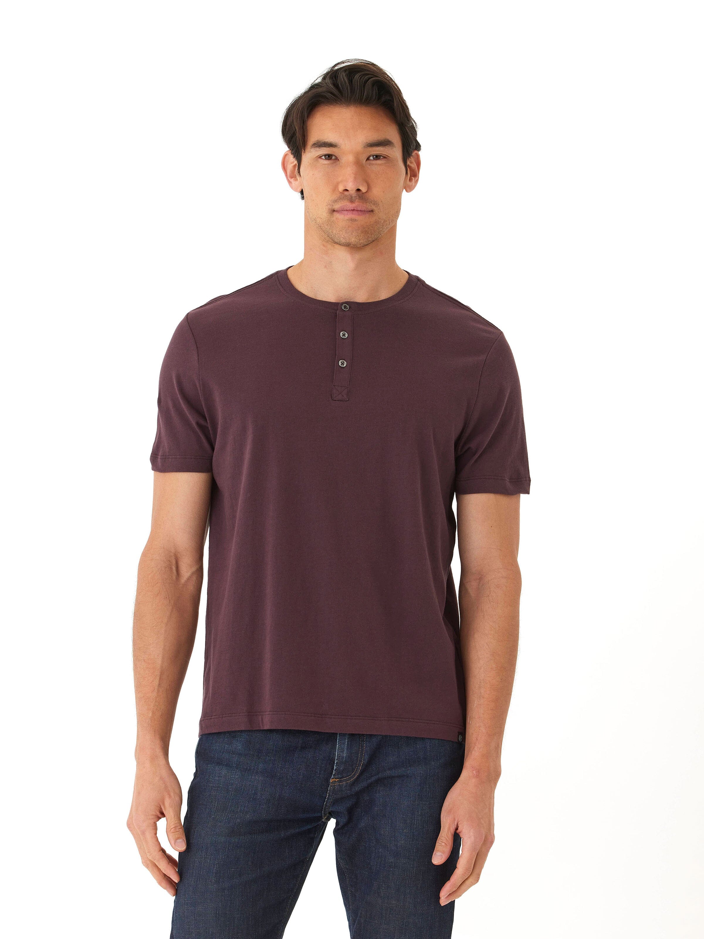 Chester Men's Organic Cotton Henley in Burgundy, Regular Fit
