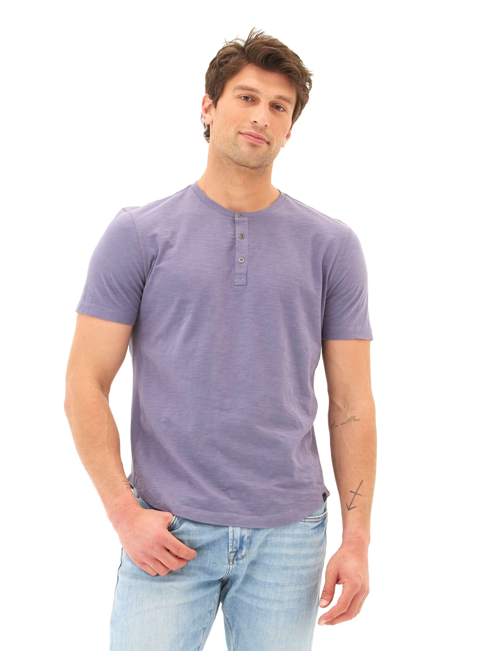 Close up of a 100% organic cotton Heath Slub Jersey Short Sleeve Henley with three button detail