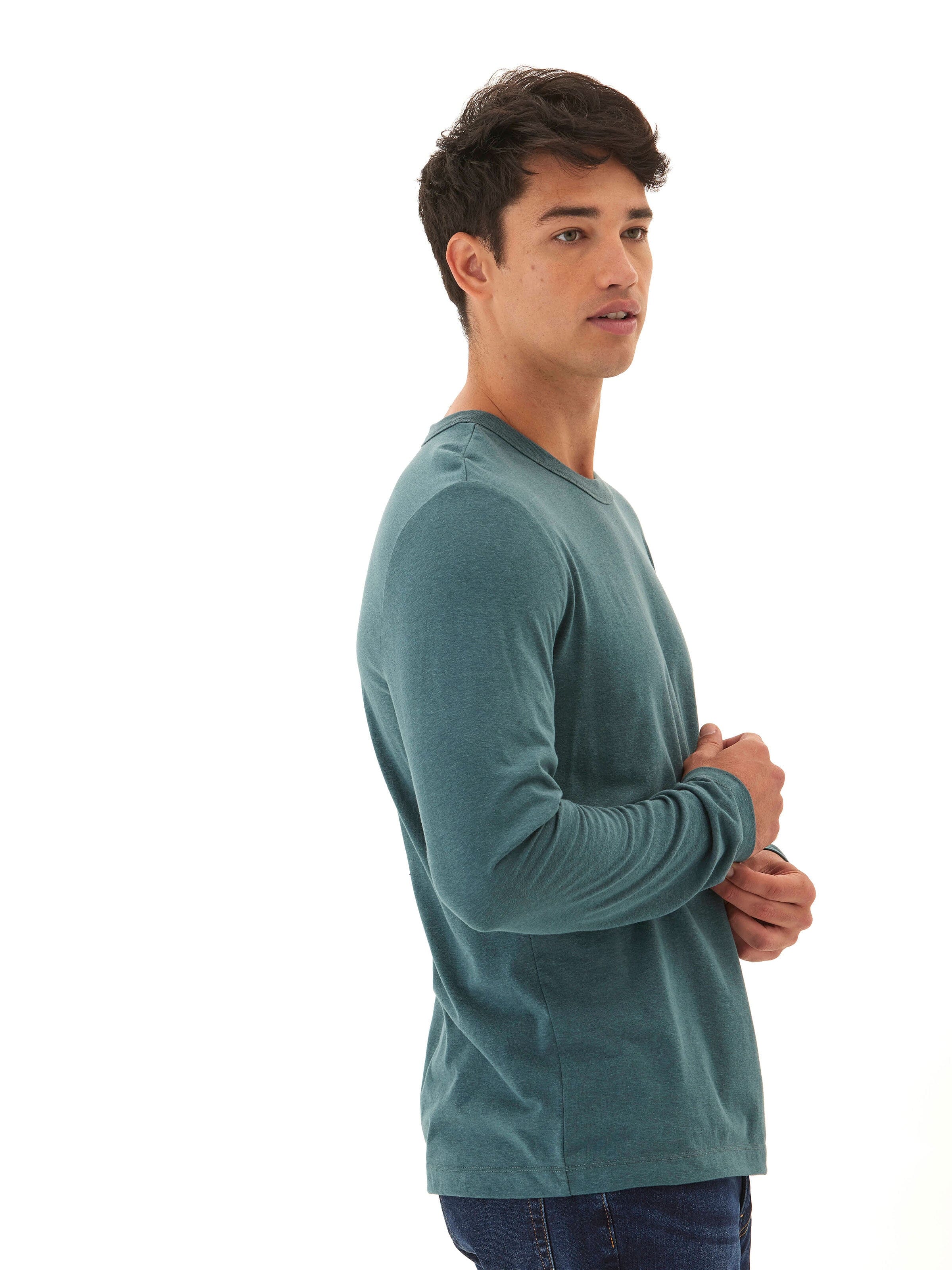 Triblend Long Sleeve Crew Neck Athletic Shirt for Everyday Wear