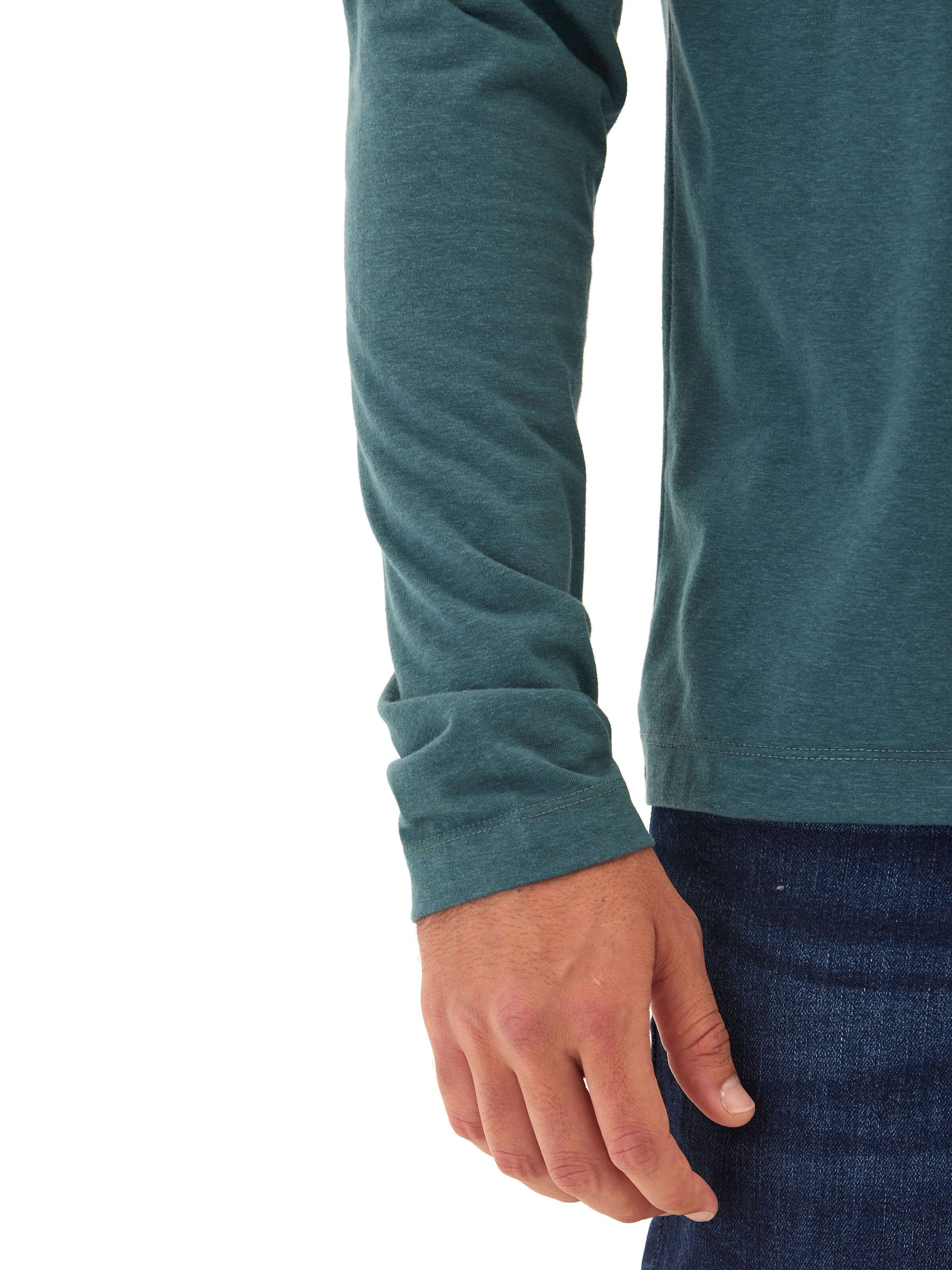 Triblend Long Sleeve Crew Neck Athletic Shirt for Everyday Wear