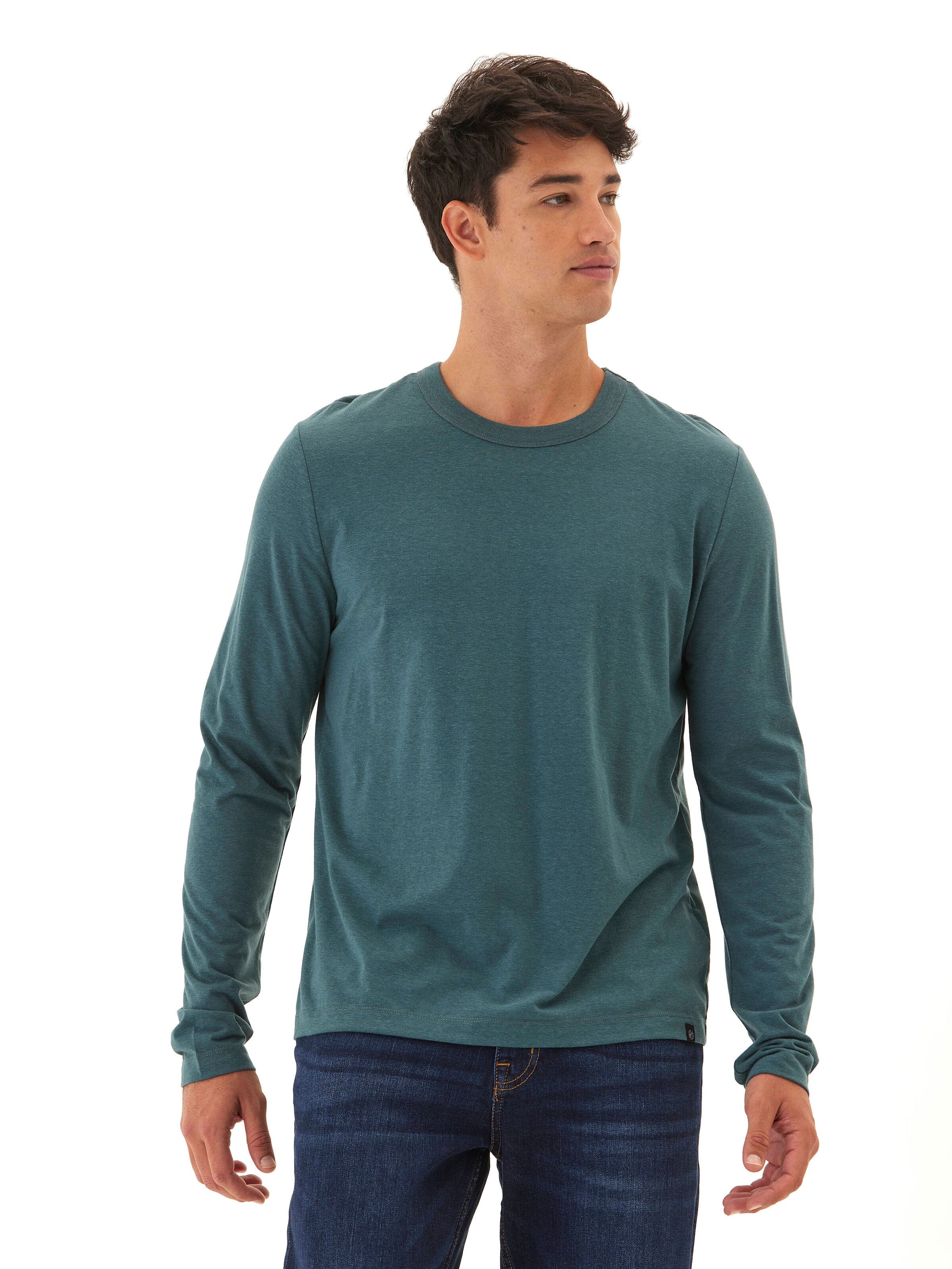Triblend Long Sleeve Crew Neck Athletic Shirt for Everyday Wear