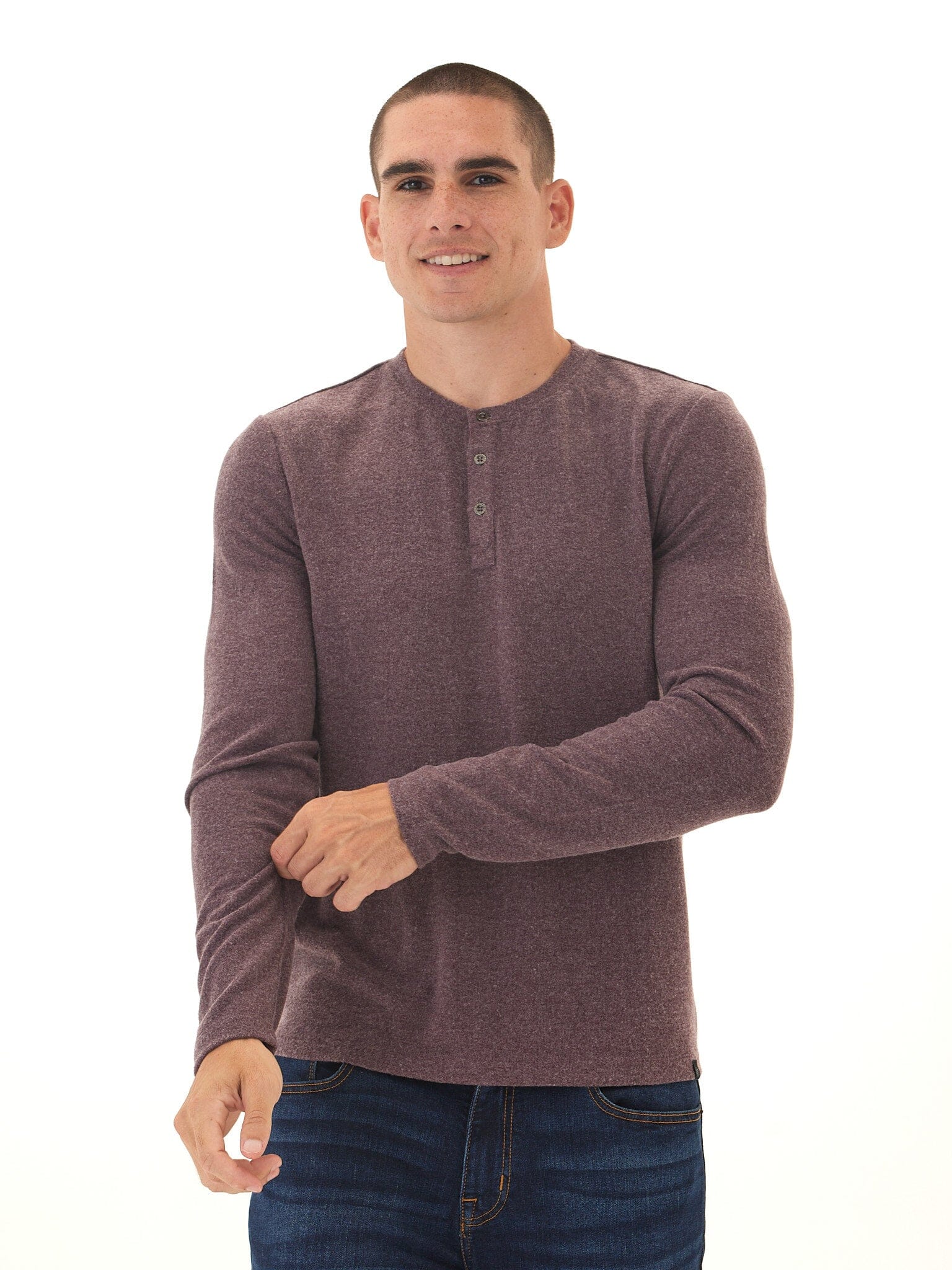 Men's Elias sweater knit long sleeve henley in maroon