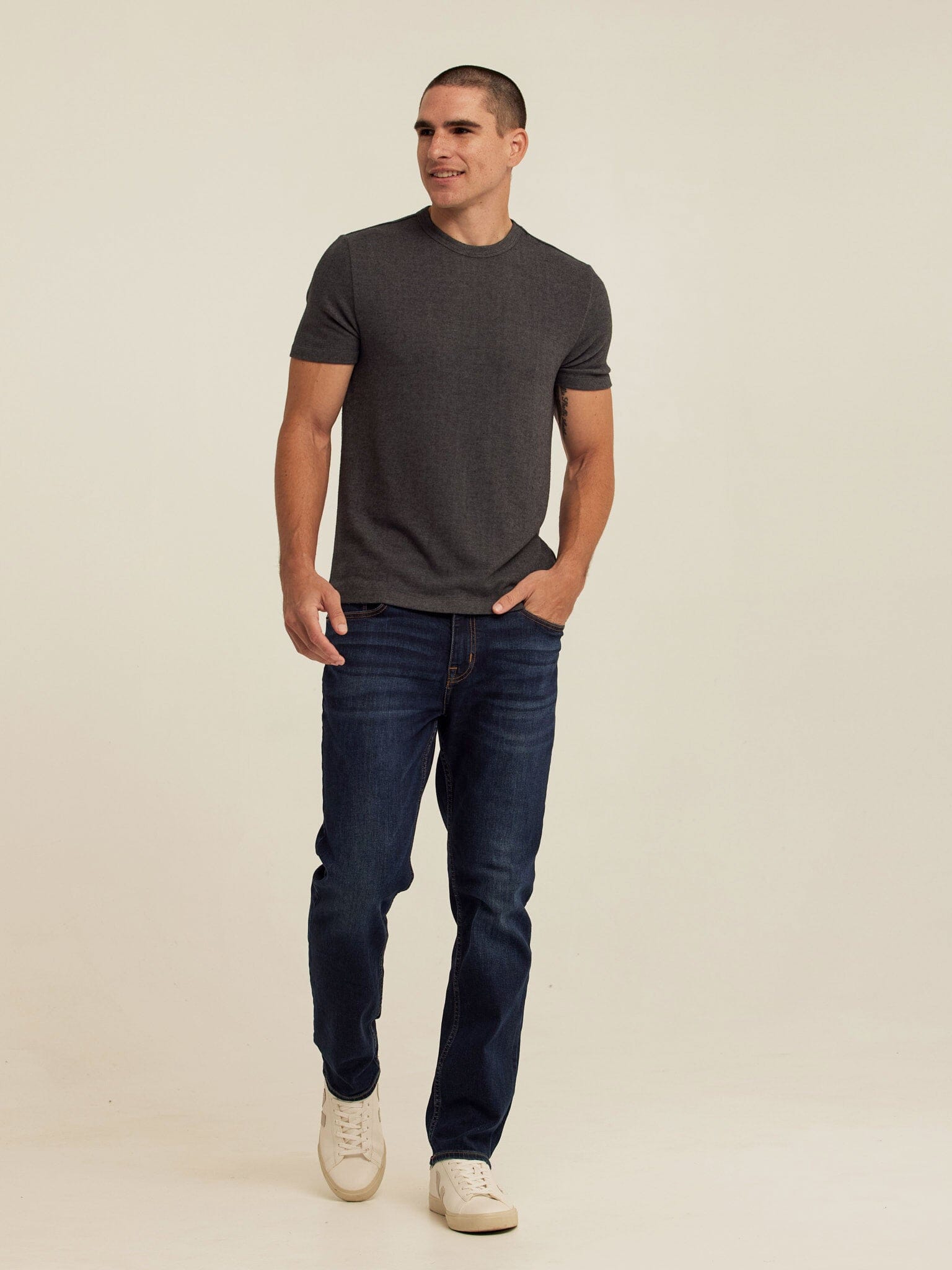Gil Sweater Knit Short Sleeve Tee in Charcoal Grey