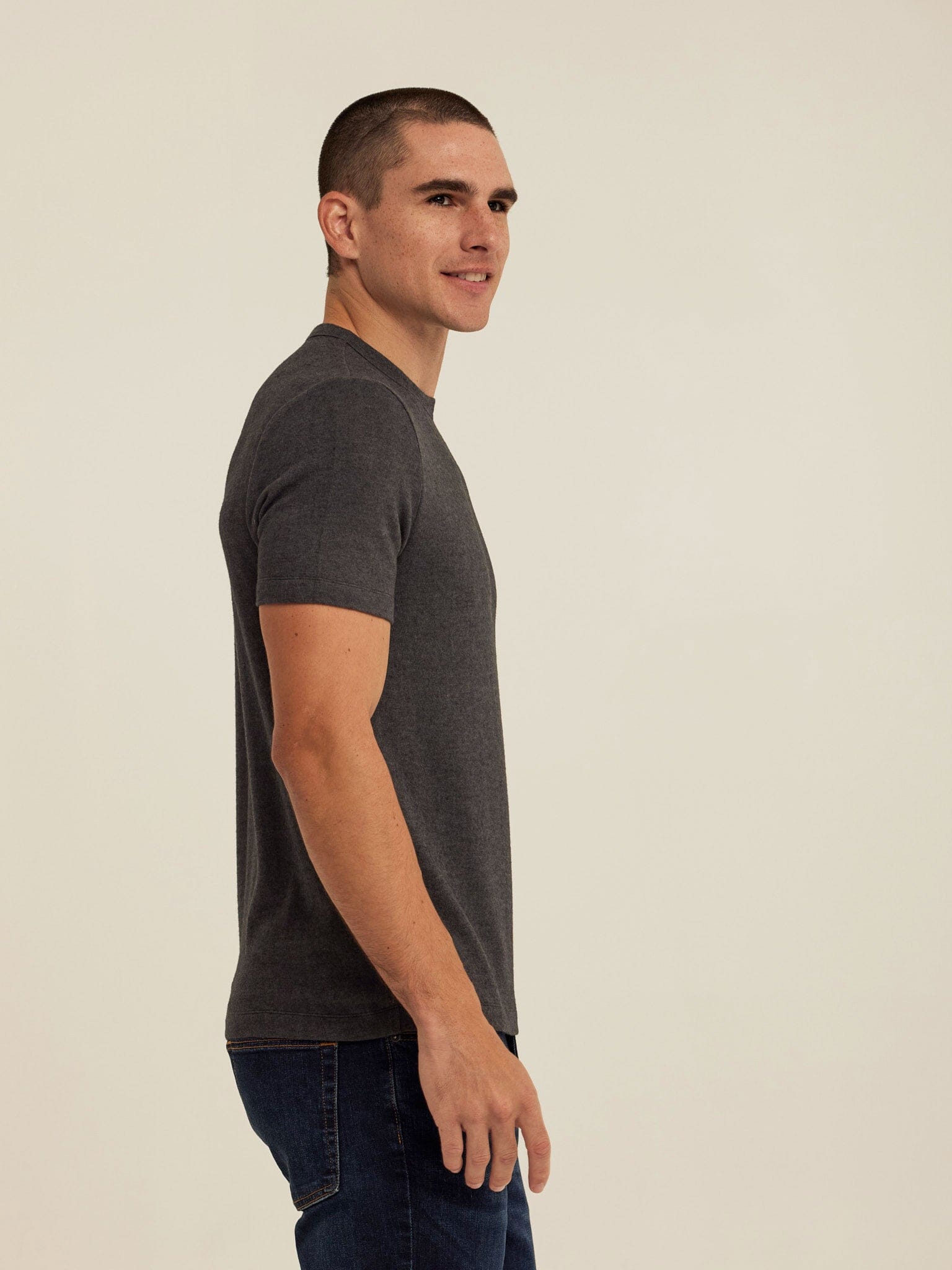Gil Sweater Knit Short Sleeve Tee in Charcoal Grey