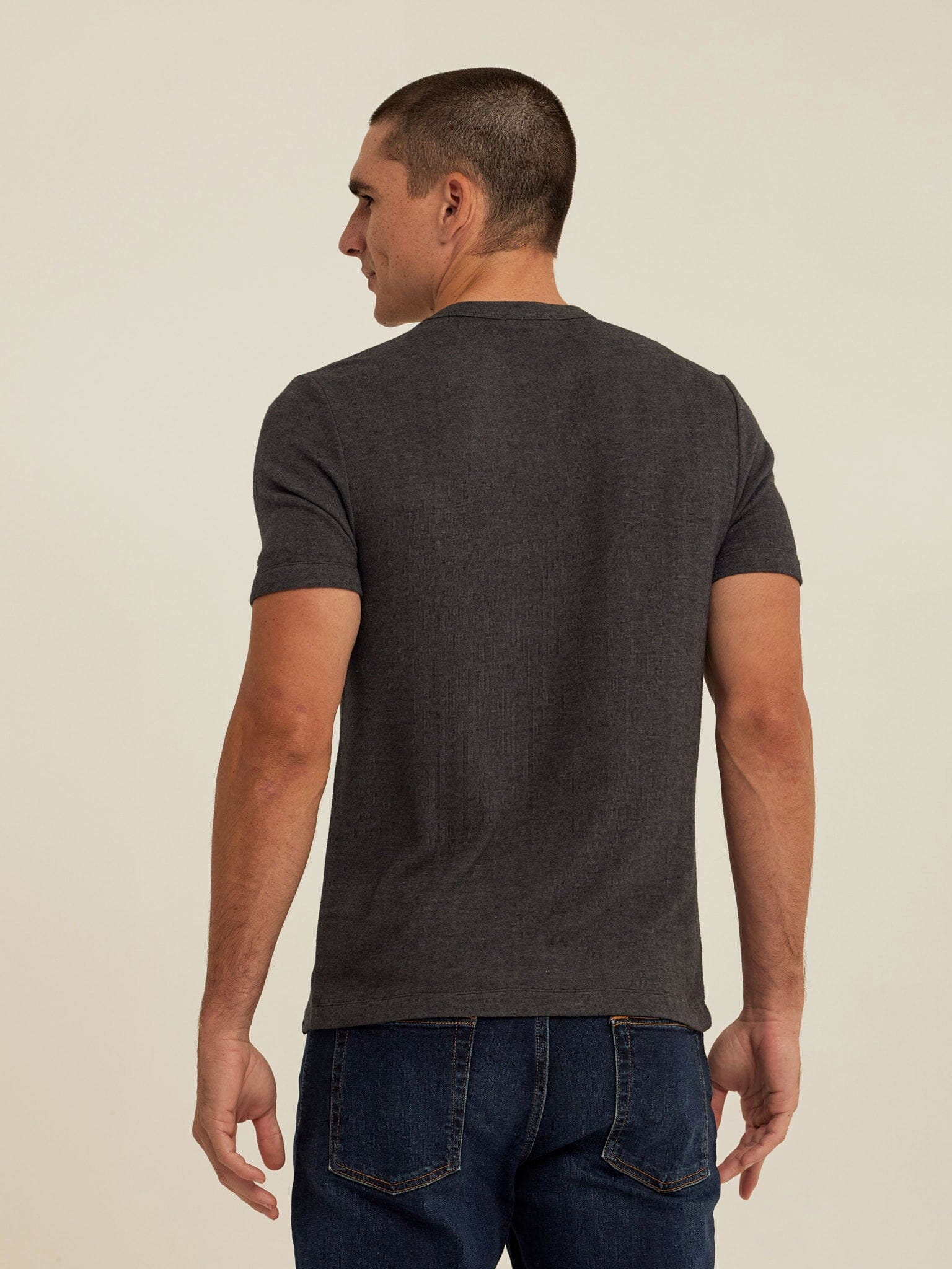 Gil Sweater Knit Short Sleeve Tee in Charcoal Grey