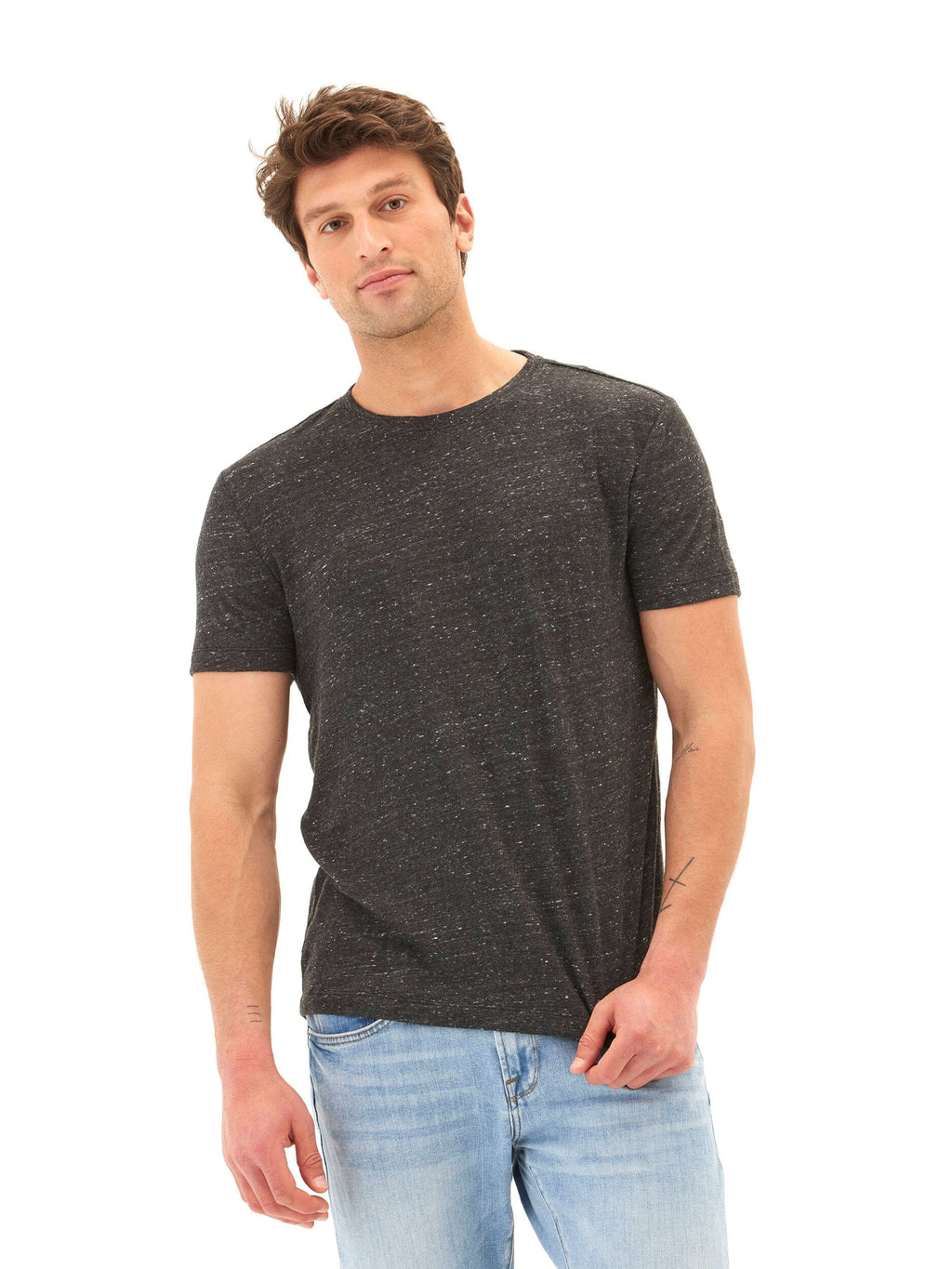 Close up of Soloman Slub Linen Short Sleeve Crew Tee showing the textured linen fabric and crew neckline.