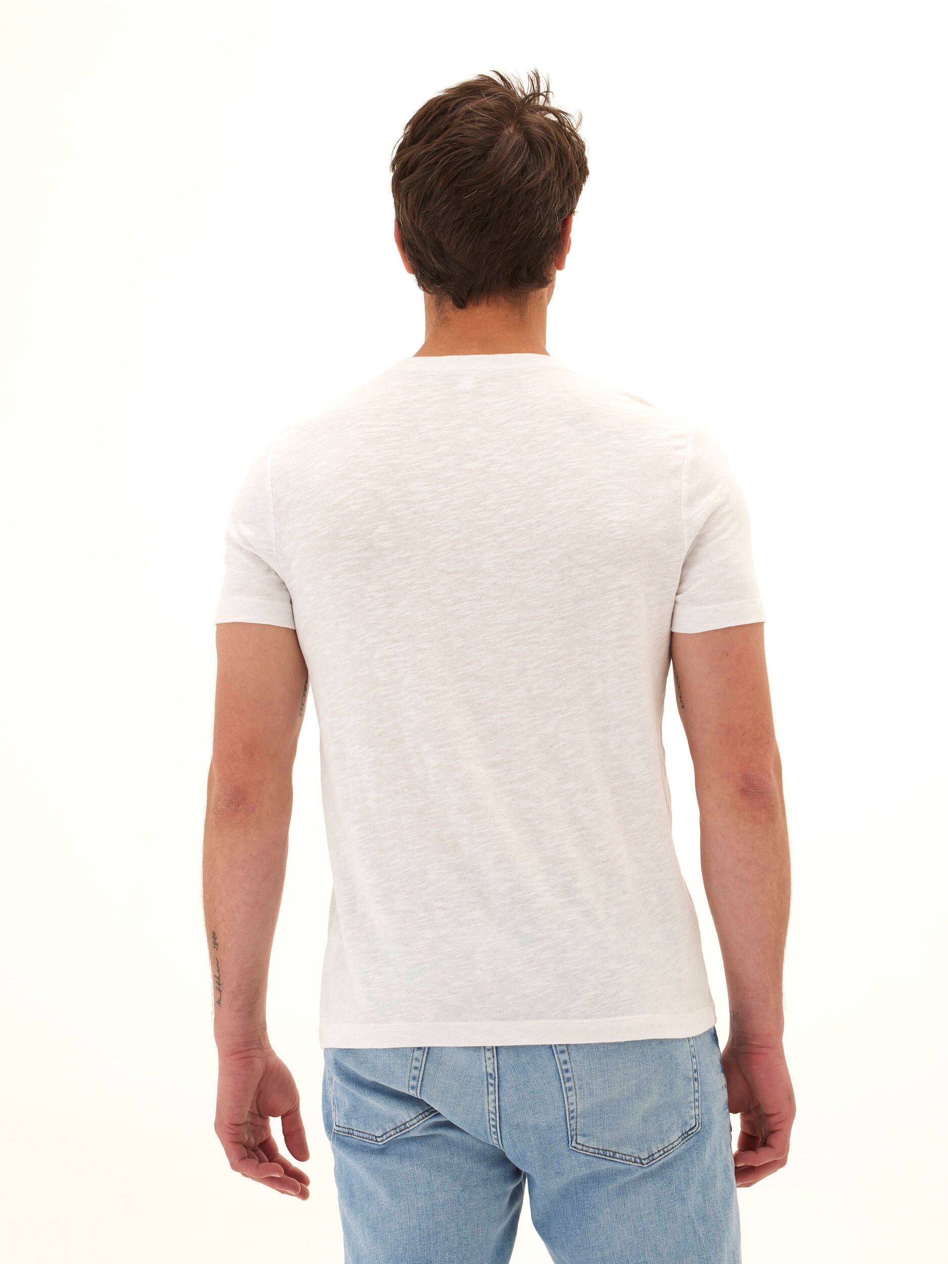 Men's Slub Linen Short Sleeve Crew Tee in White and Off-White