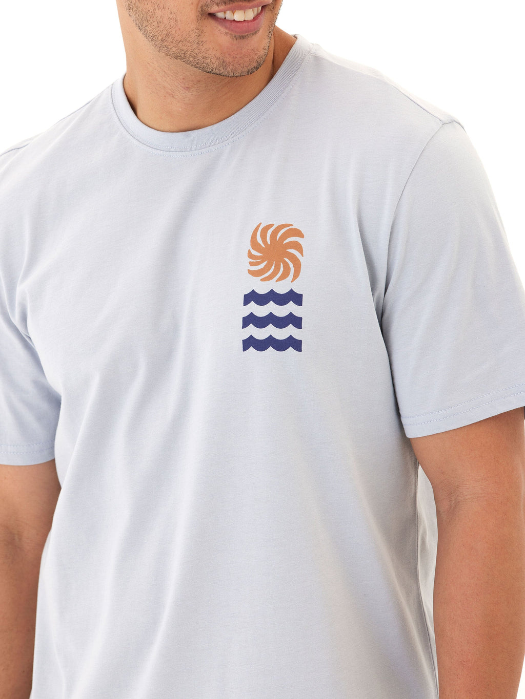 Soft Wash Graphic Tee: Men’s Sustainable Cotton Surf Style Shirt