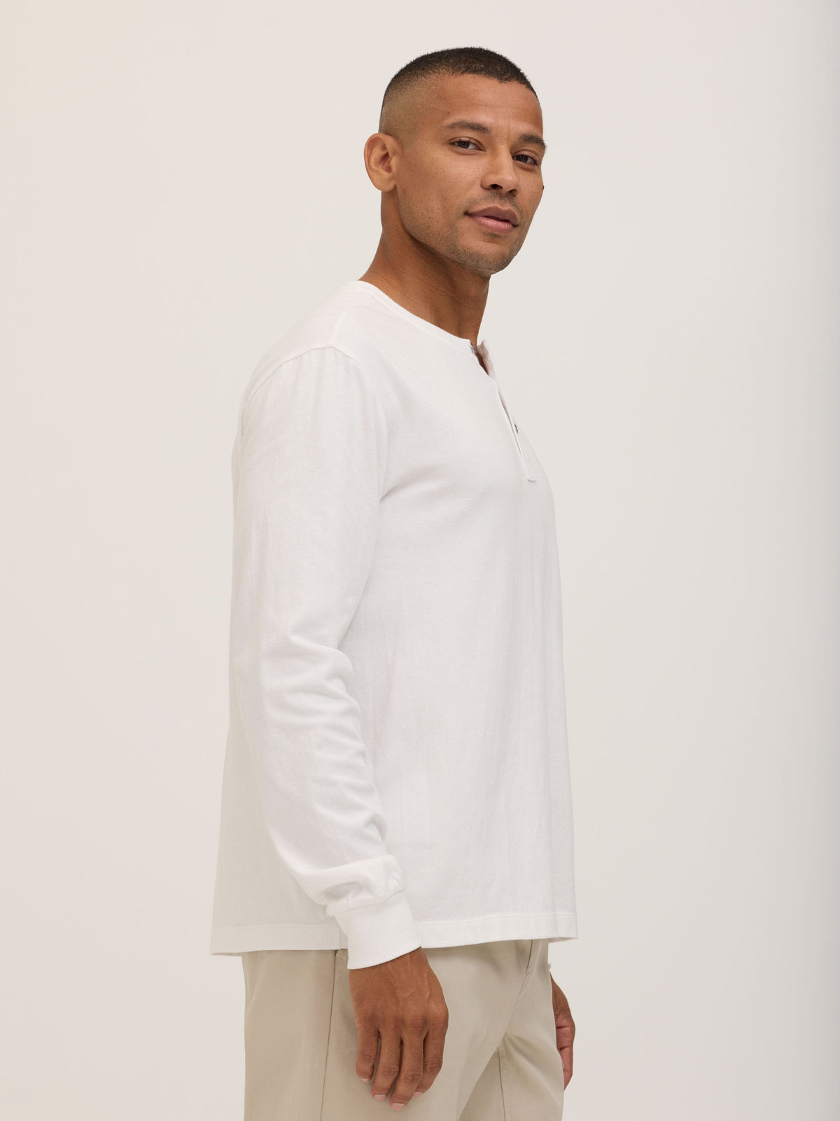 Doug Essential Jersey Long Sleeve 3-Button Henley
