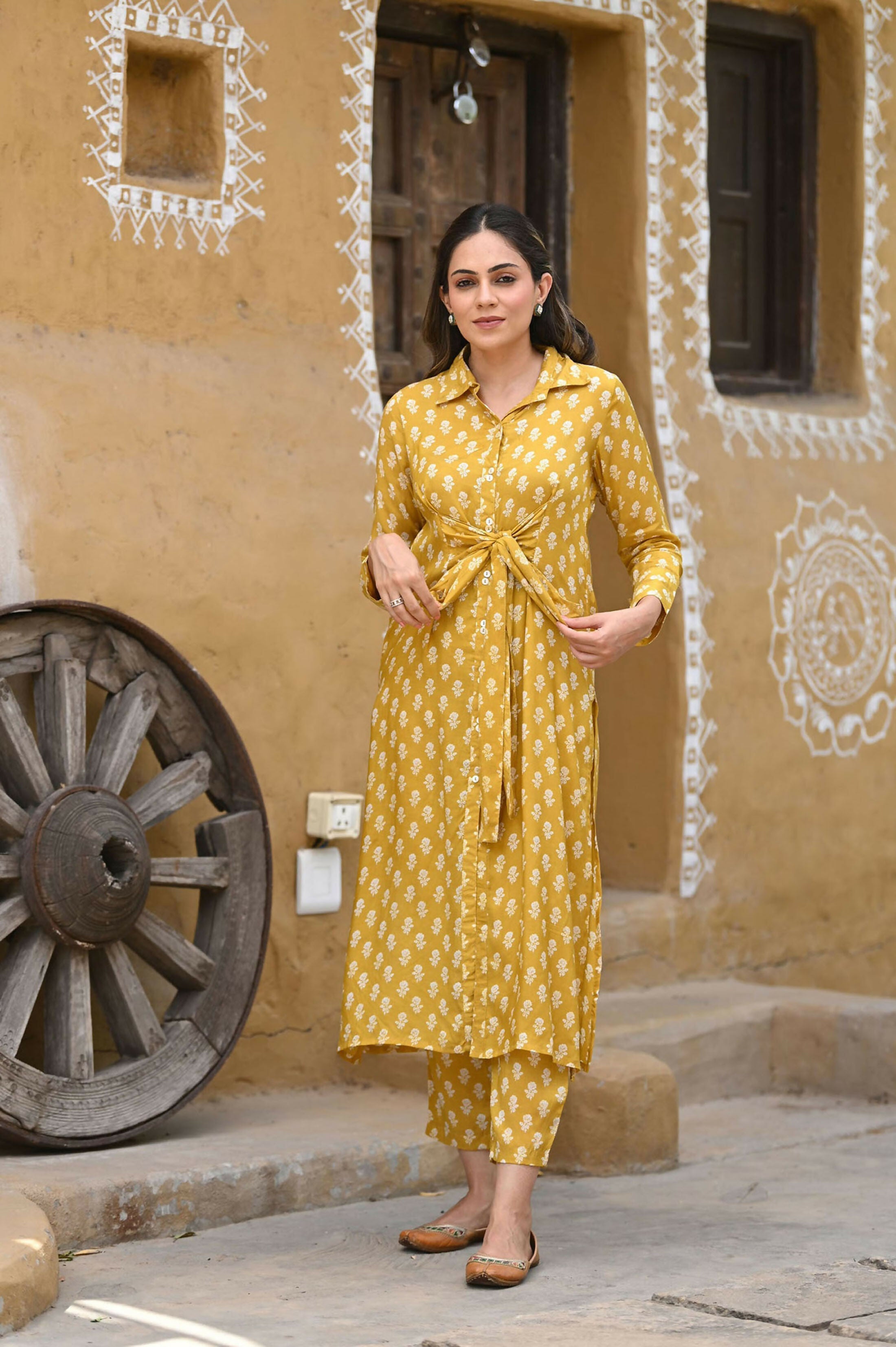 Jyoti Fashion Women's Mustard Pure Muslin Heavy Digital Printed Kurta Pant Set