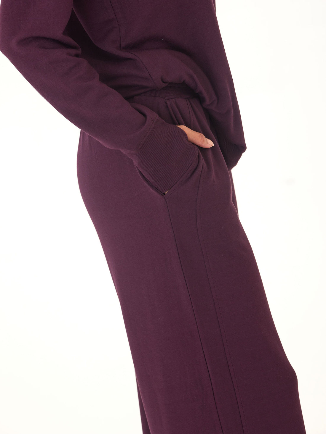 Core Feather Fleece Sweatpant – Soft Minimalist Jogger