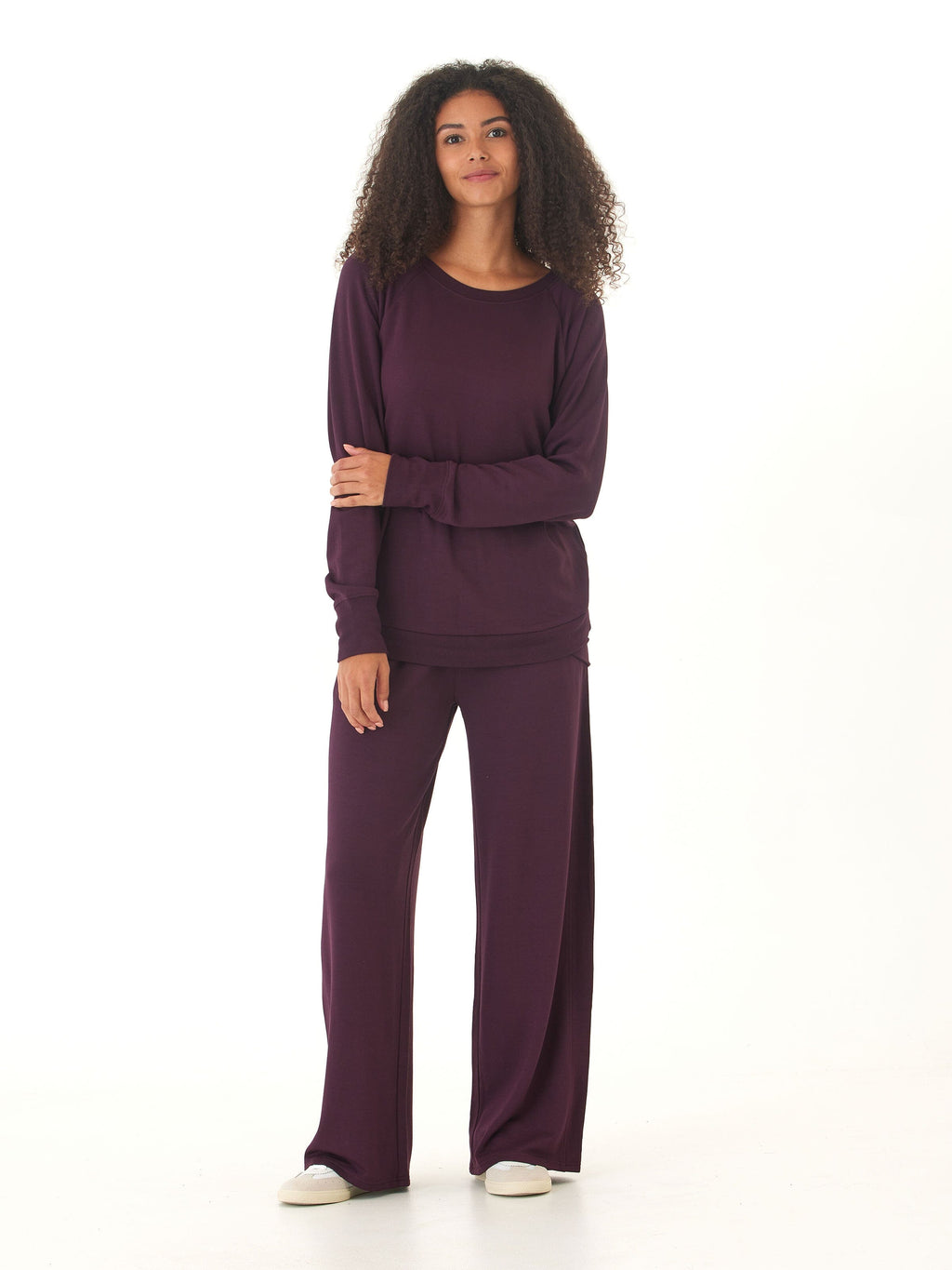 Core Feather Fleece Sweatpant – Soft Minimalist Jogger