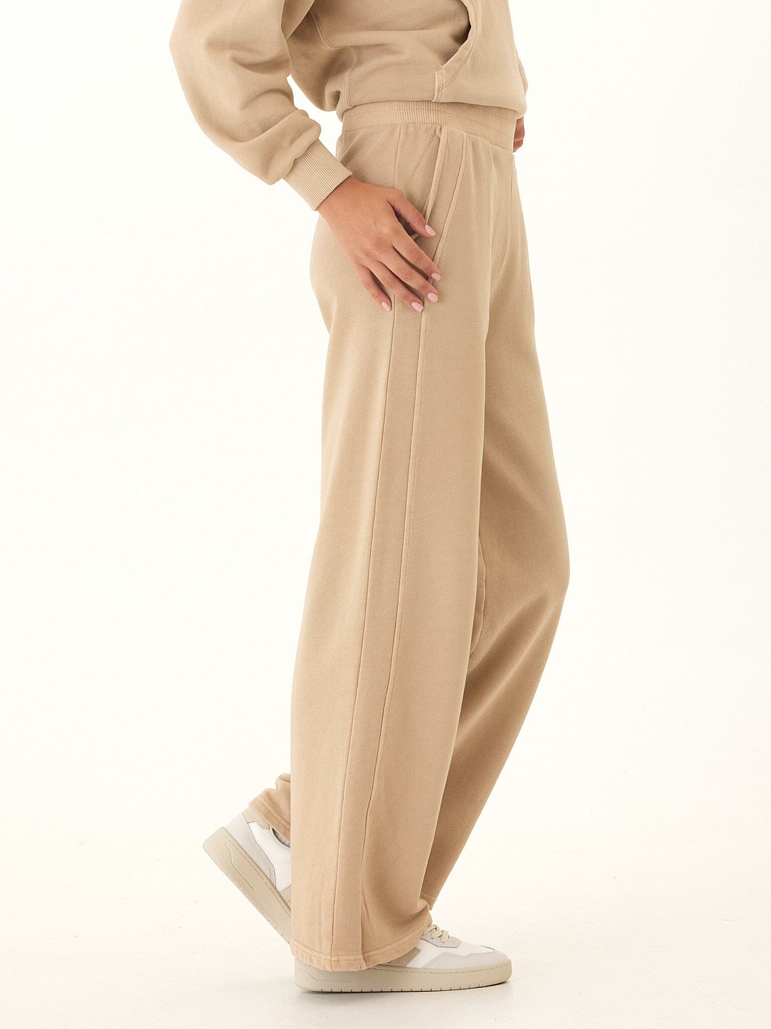 Women's Core Feather Fleece Wide-Leg Sweatpant in Beige and Tan