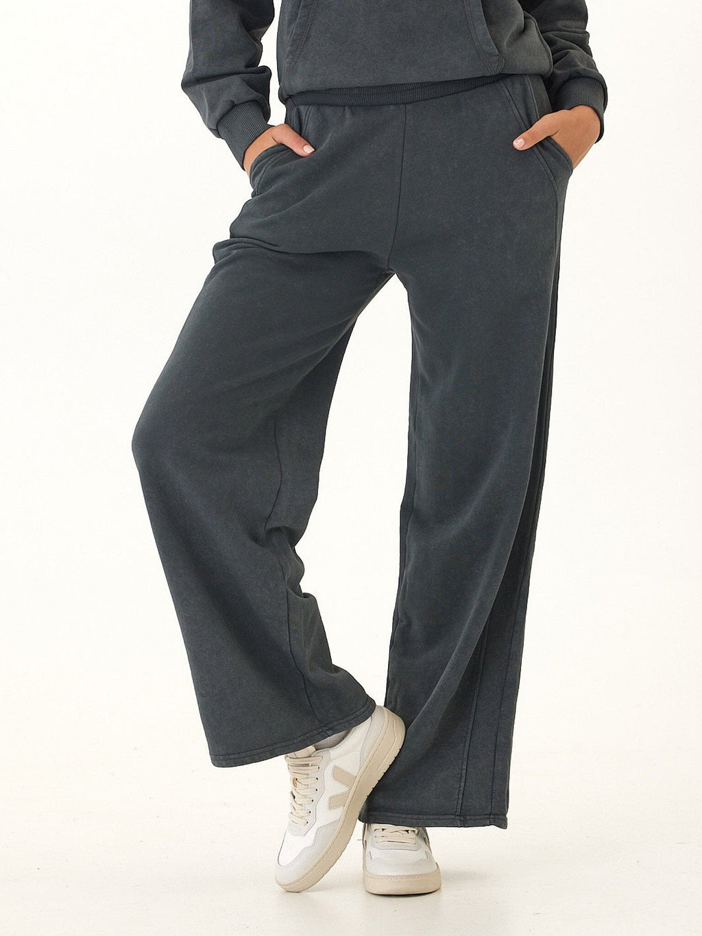 Core Feather Fleece Wide-Leg Sweatpant in Charcoal and Grey