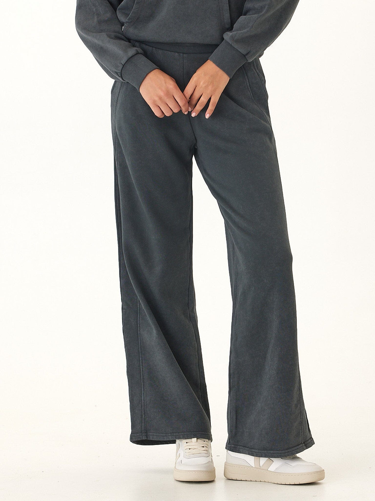 Core Feather Fleece Wide-Leg Sweatpant in Charcoal and Grey