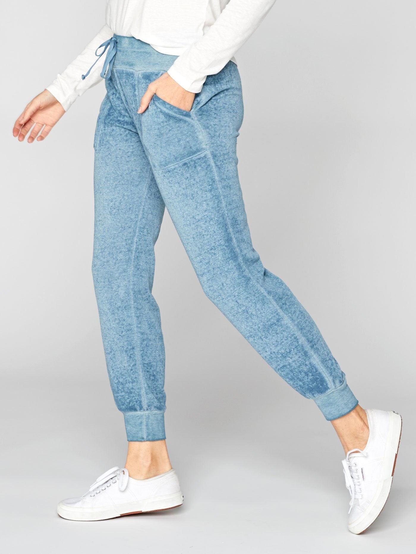 Phoebe Burnout Wash Sweatpants in Blue – Relaxed Fit Athleisure