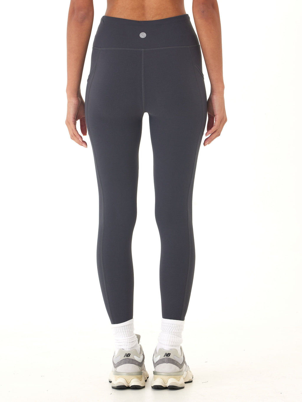 Women's Comfort Fit Ankle Length Pocket Legging in Charcoal Grey