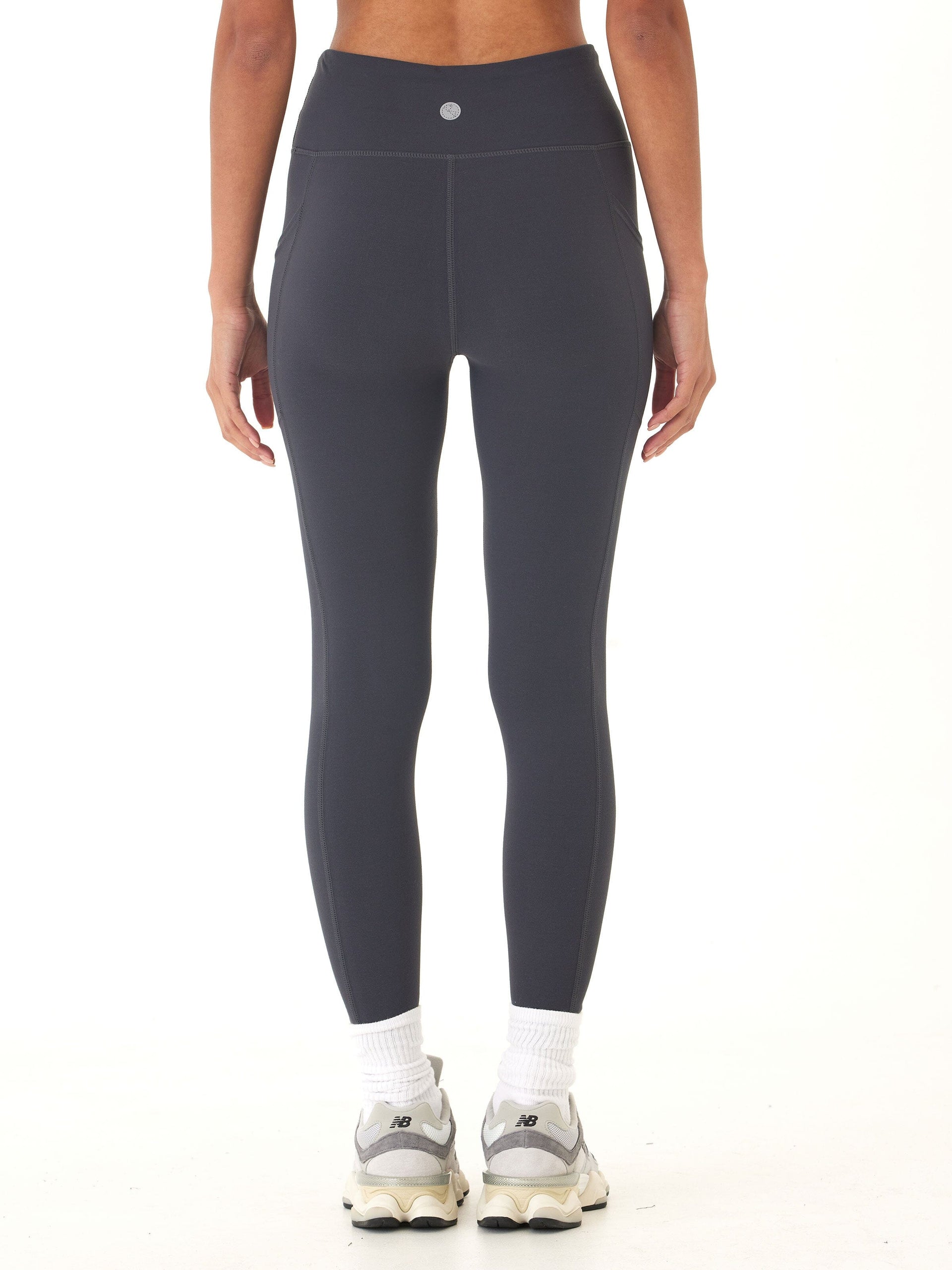 Women's Comfort Fit Ankle Length Pocket Legging in Charcoal Grey