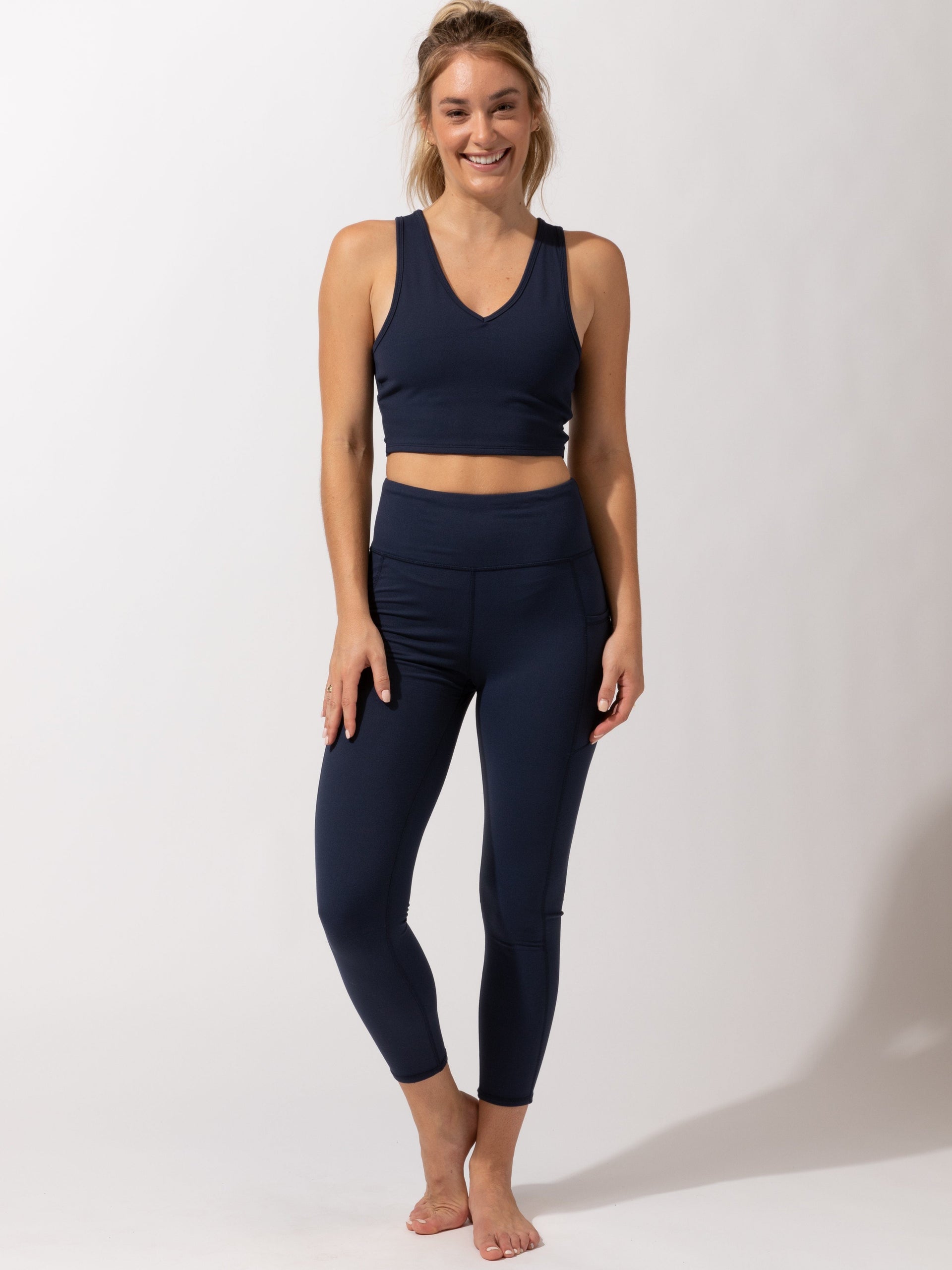 Comfort Fit High-Rise Ankle Leggings with Pockets in Navy Blue