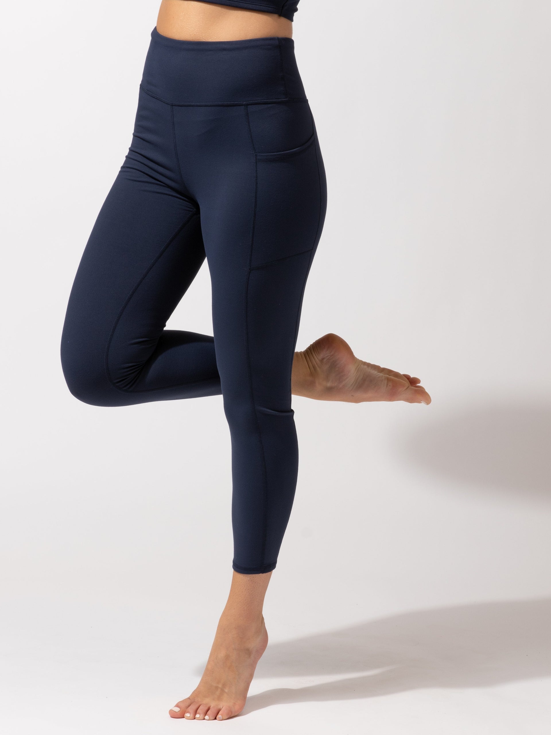 Comfort Fit High-Rise Ankle Leggings with Pockets in Navy Blue