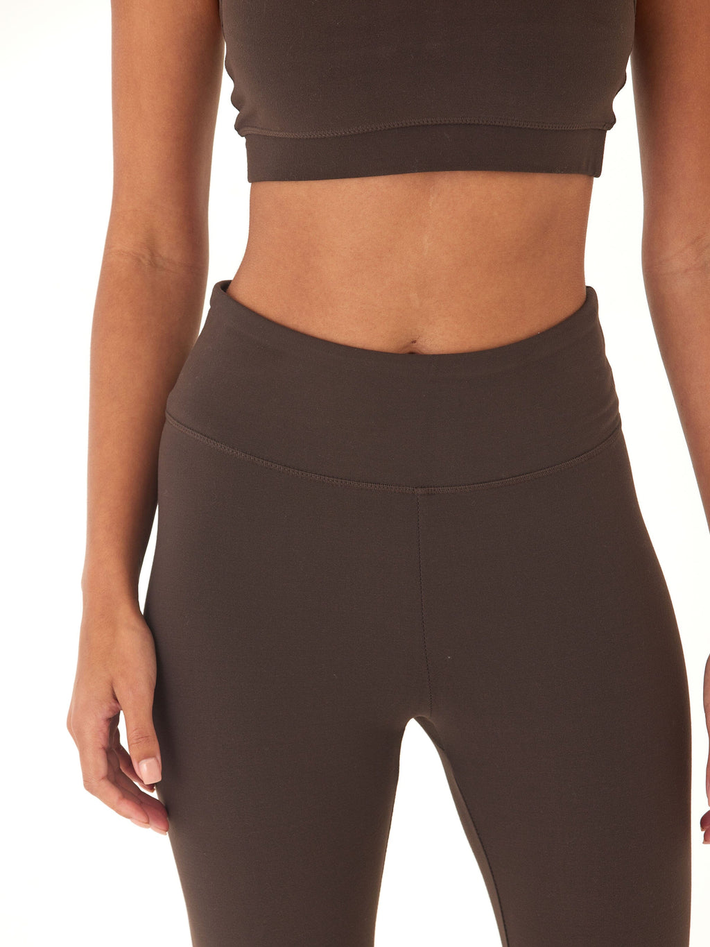 Comfort Fit High-Rise Ankle Length Legging in Brown