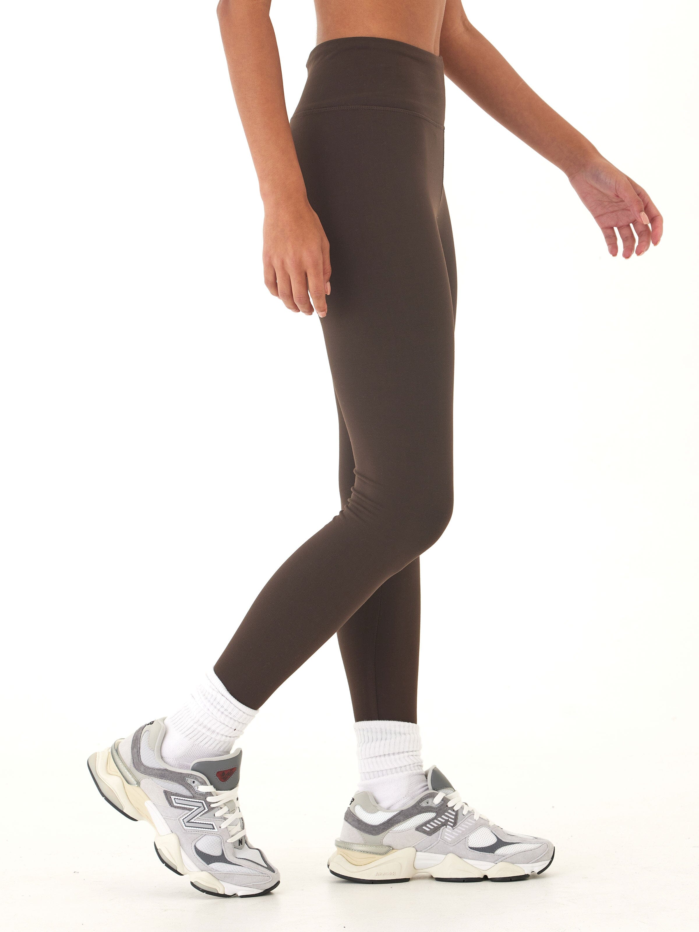 Comfort Fit High-Rise Ankle Length Legging in Brown