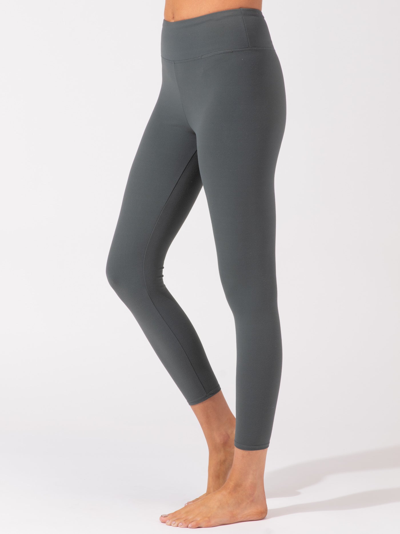 Comfort Fit Ankle Length Legging in Charcoal Gray High-Rise