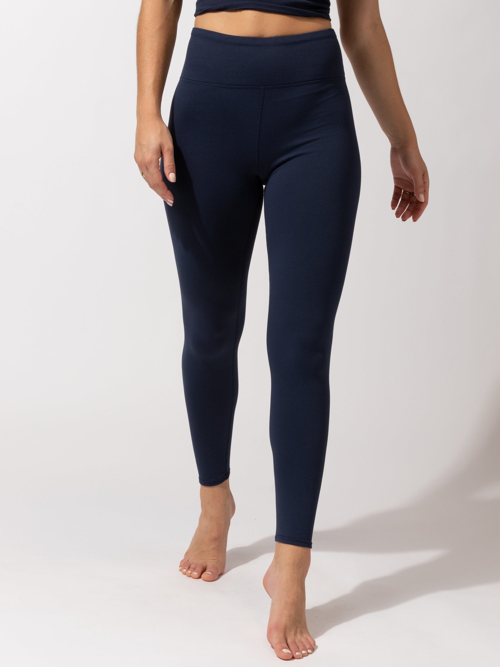 Women’s Comfort Fit Full Length Legging in Navy Blue