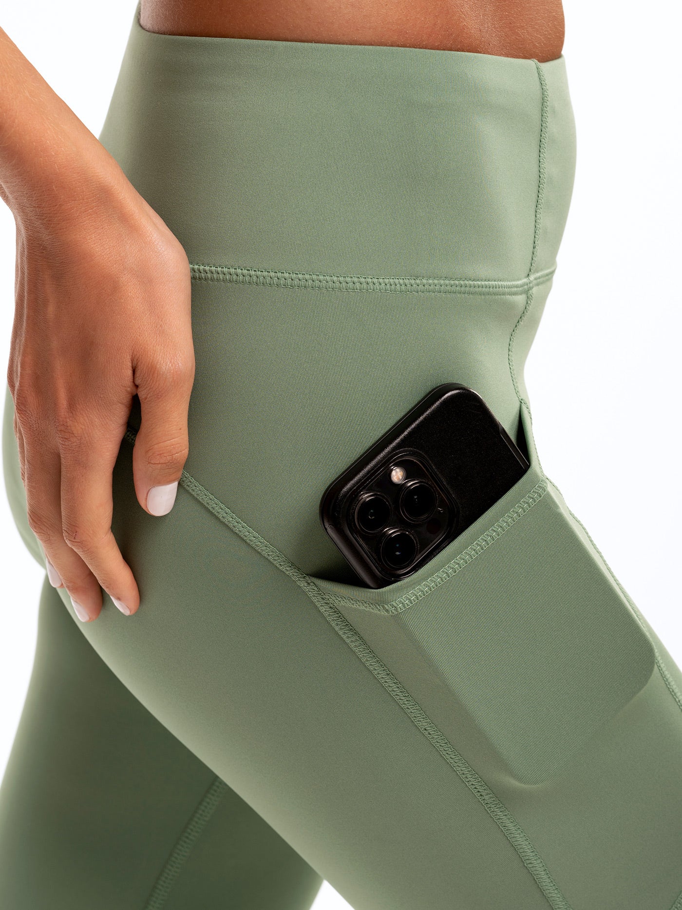 Rita Pocket High Rise 7/8 Sport Legging 24" in Sage Green