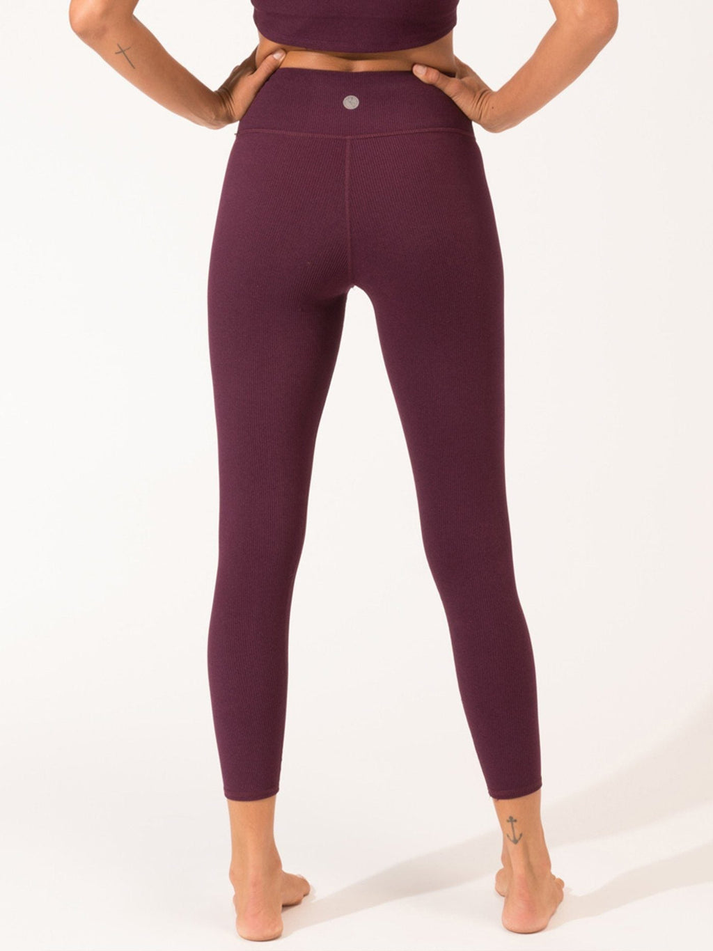Arielle High-Waist 7/8 Rib Legging in Burgundy - Sporty Activewear