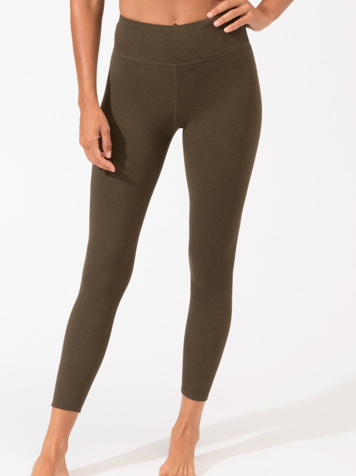 Comfort Fit High-Rise Ankle Leggings in Olive Green