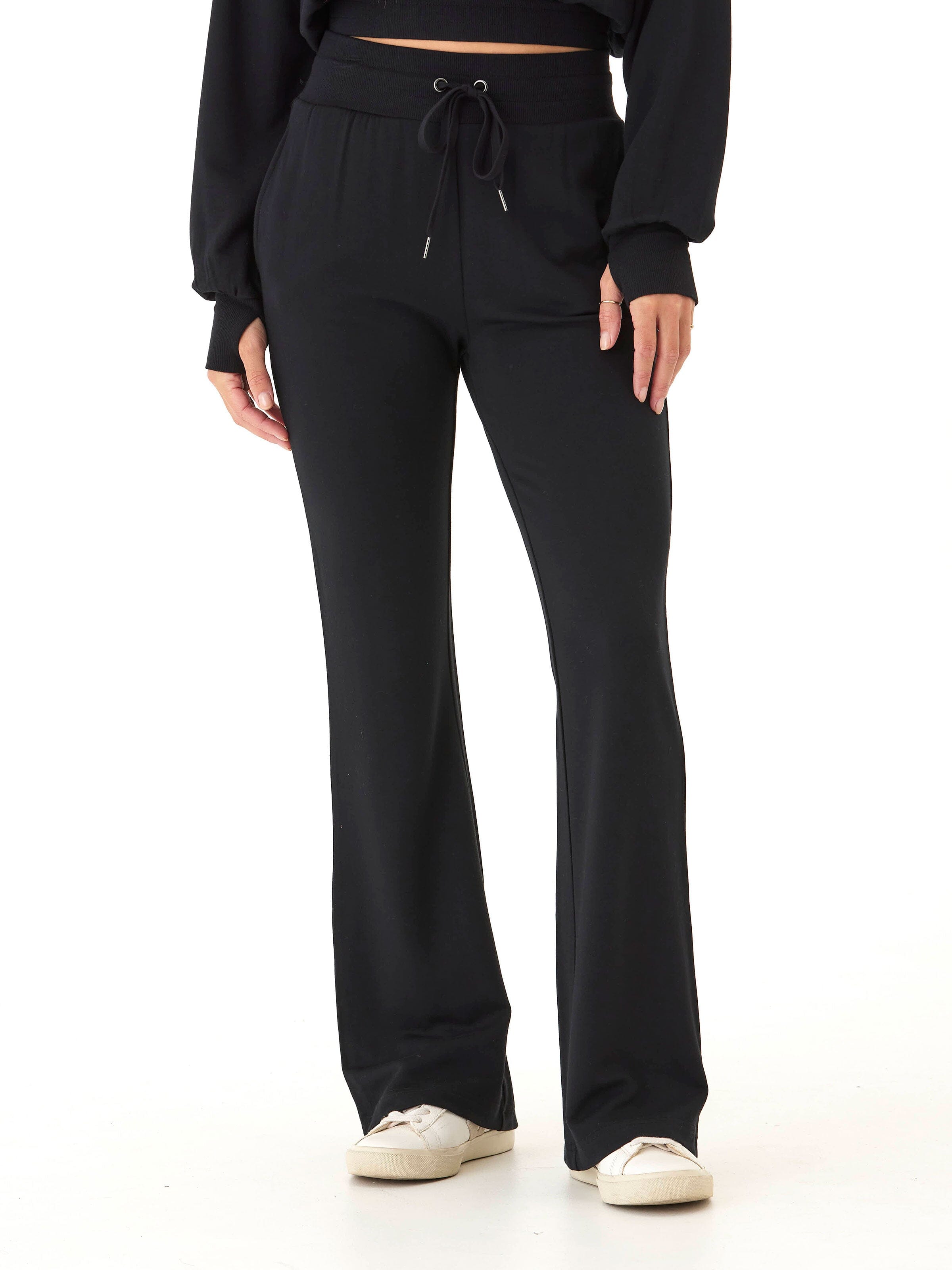 Nicolle Feather Fleece Flare Hem Pant in a wide-leg silhouette featuring a thick elastic waistband.