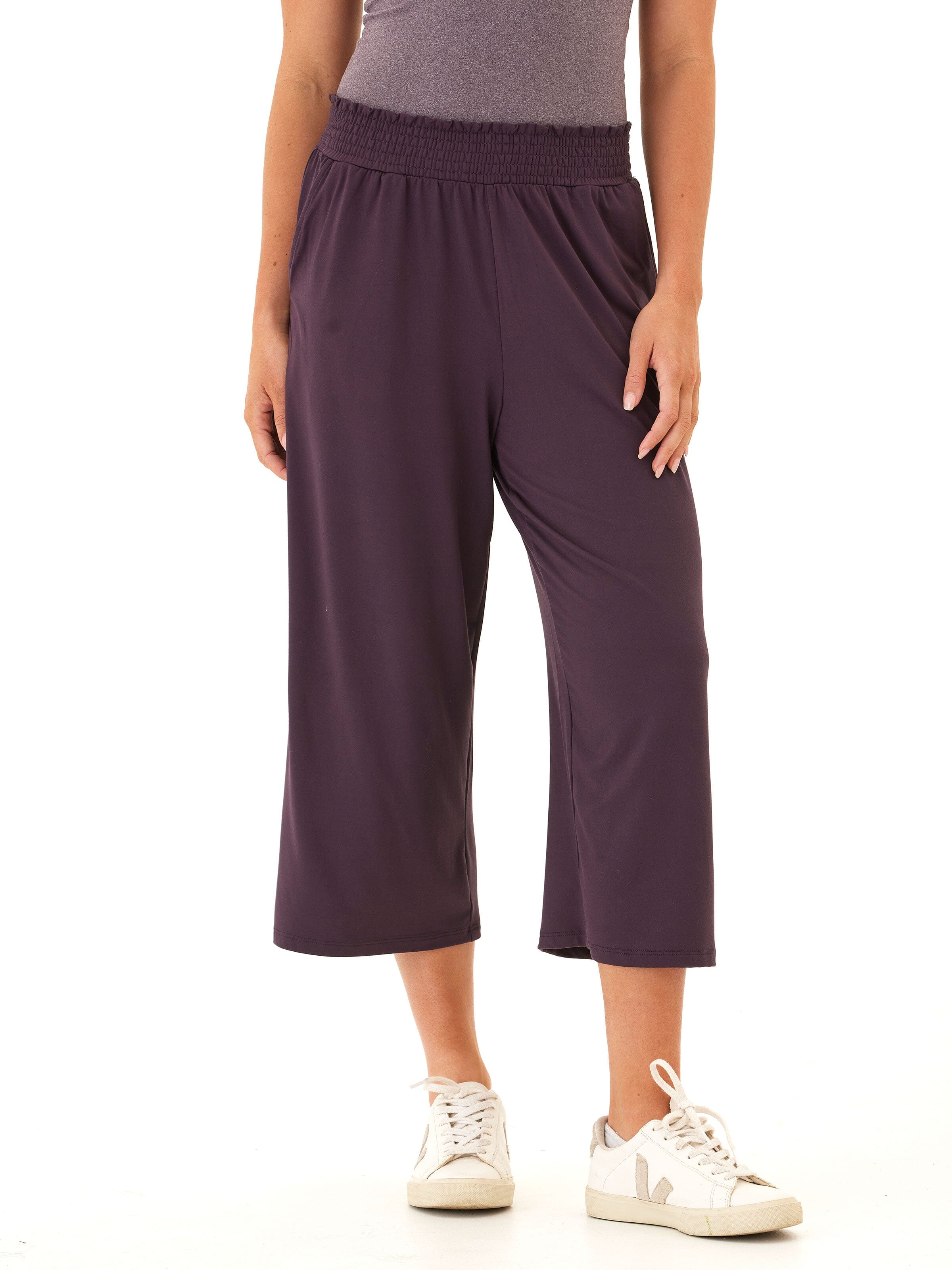 Luxe Jersey Wide Leg Capri Pants with Pockets and Stretchy Waist