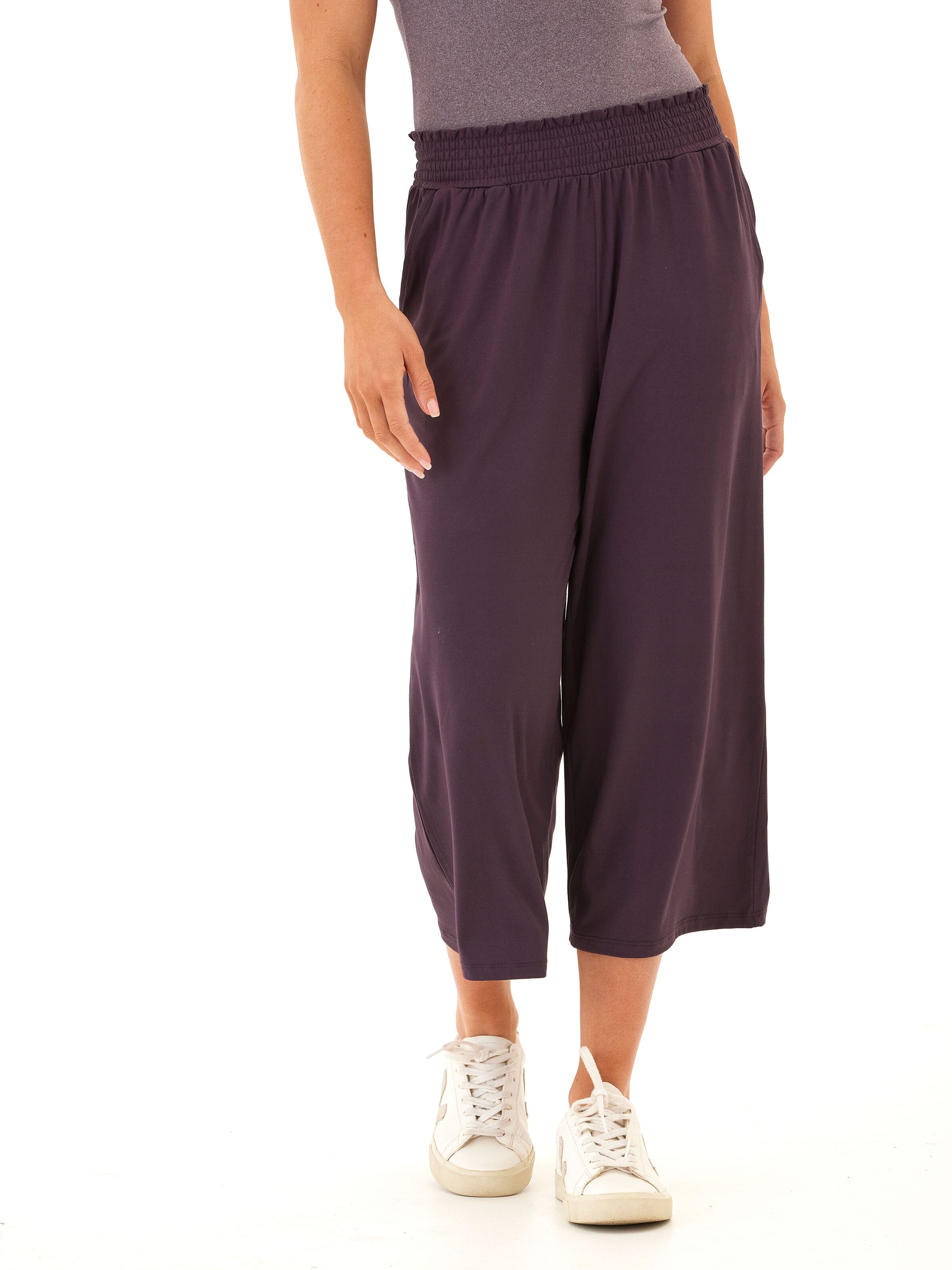 Luxe Jersey Wide Leg Capri Pants with Pockets and Stretchy Waist