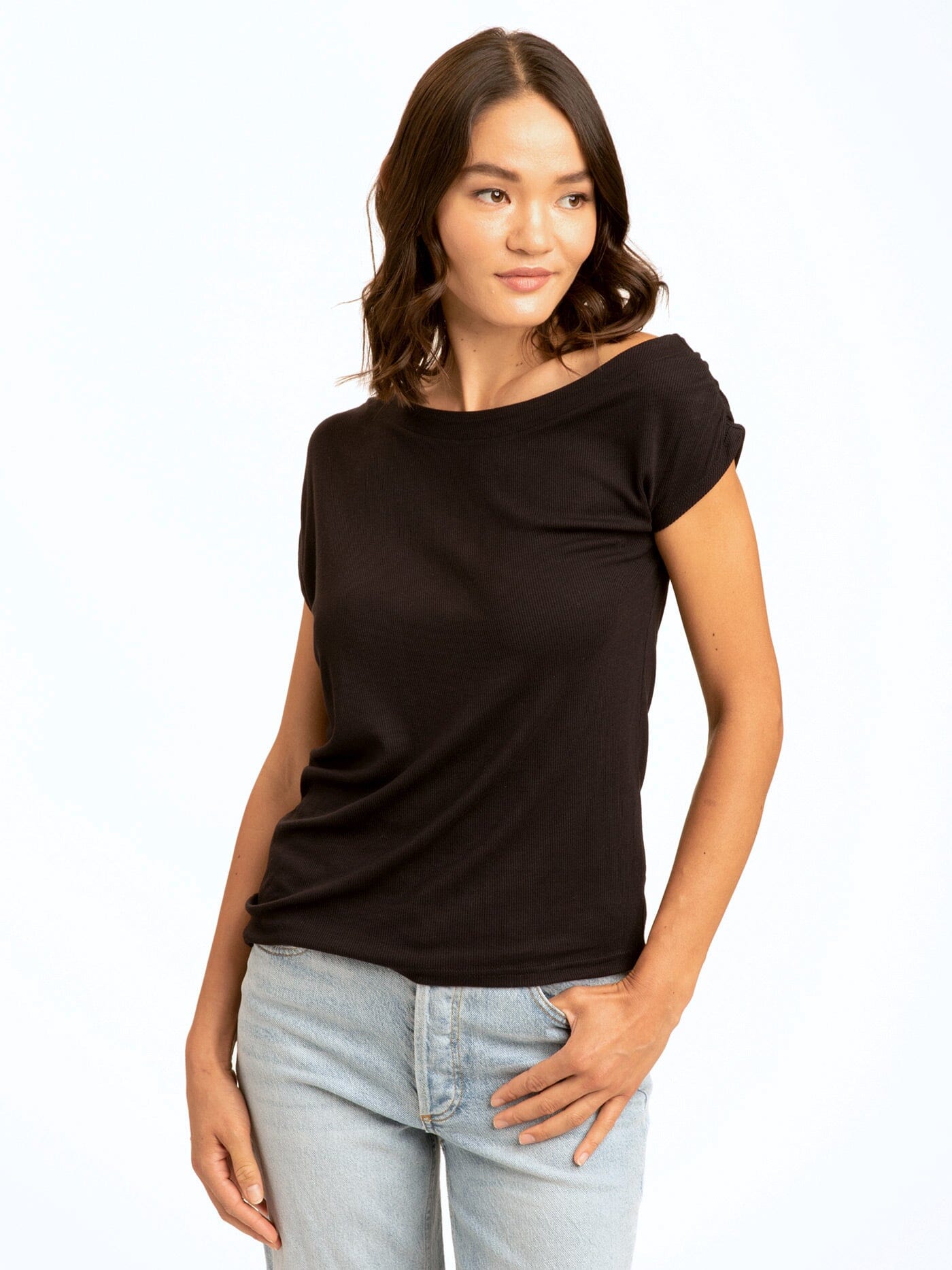 Leoni Feather Rib Short Sleeve Off-Shoulder Top in Black