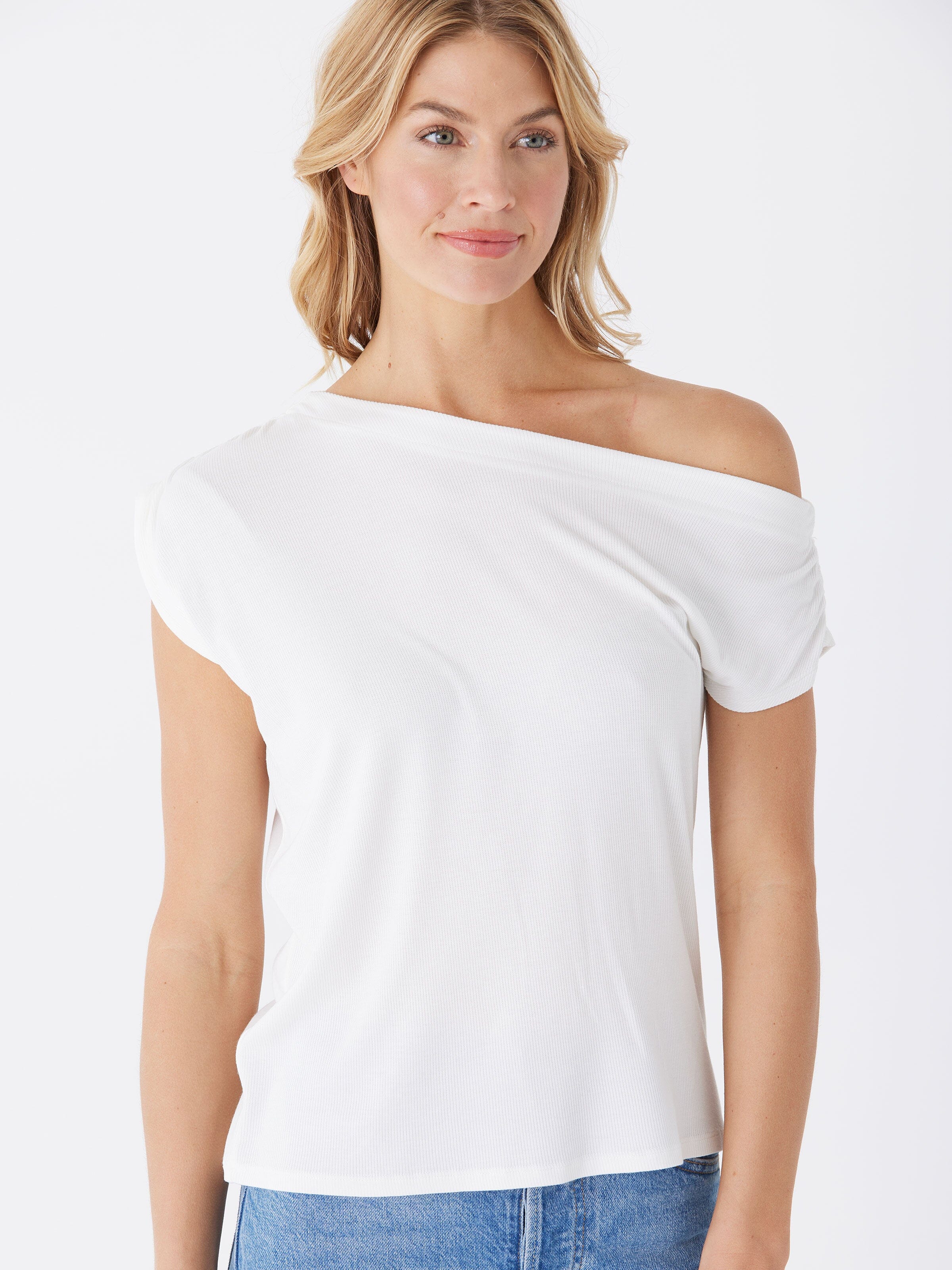 Leoni Feather Rib Short Sleeve Off-Shoulder Top in White