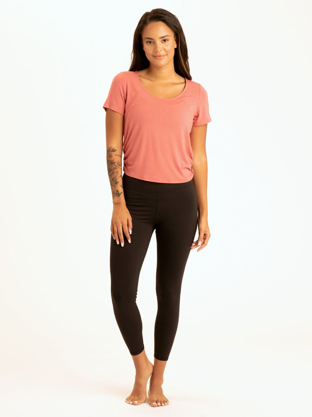Deena Ruched Shirttail Cropped Tee in Dusty-Rose