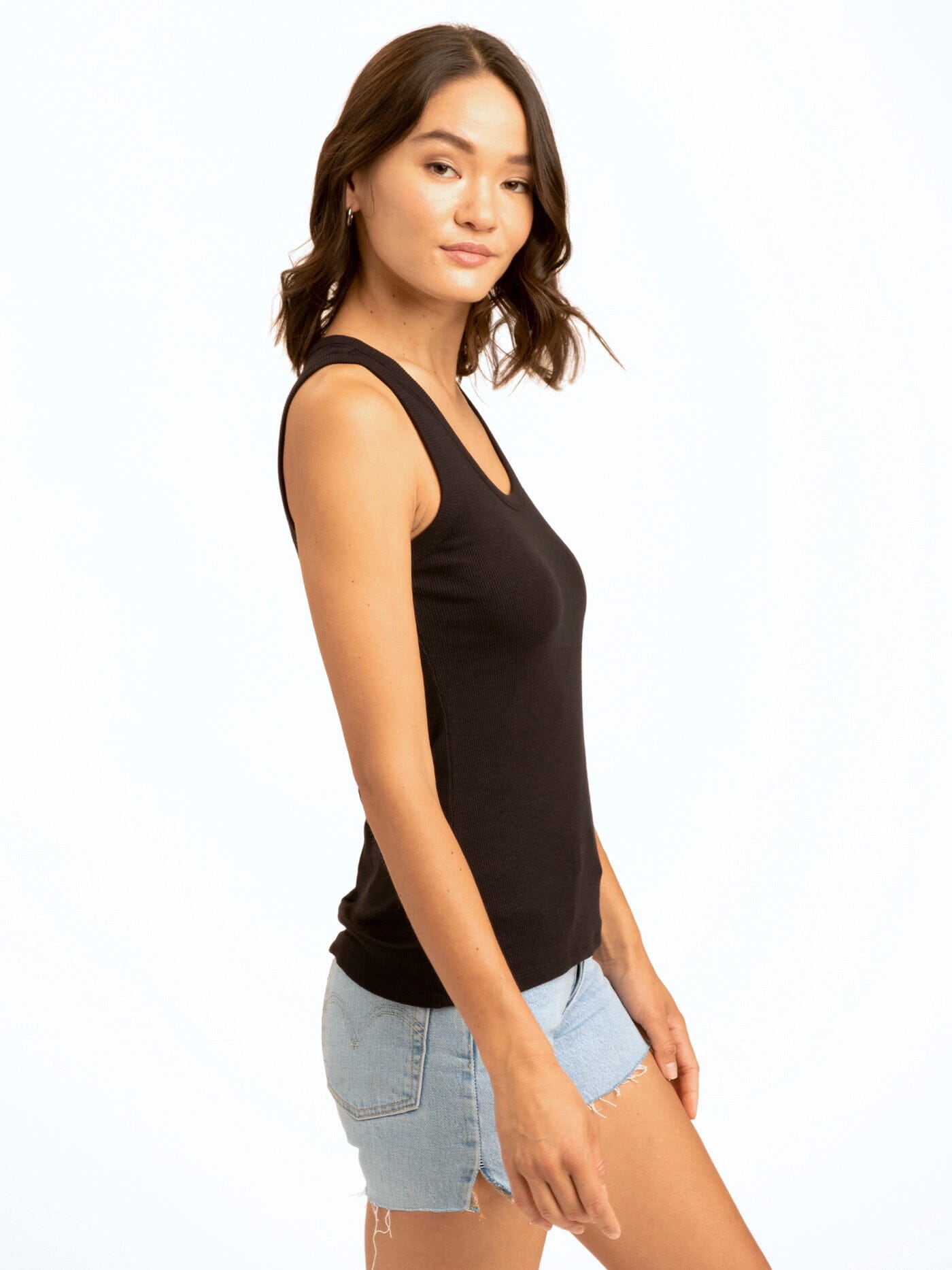 Amazonia Feather Rib Tank: Essential Scoop Neck Slim Fit Top