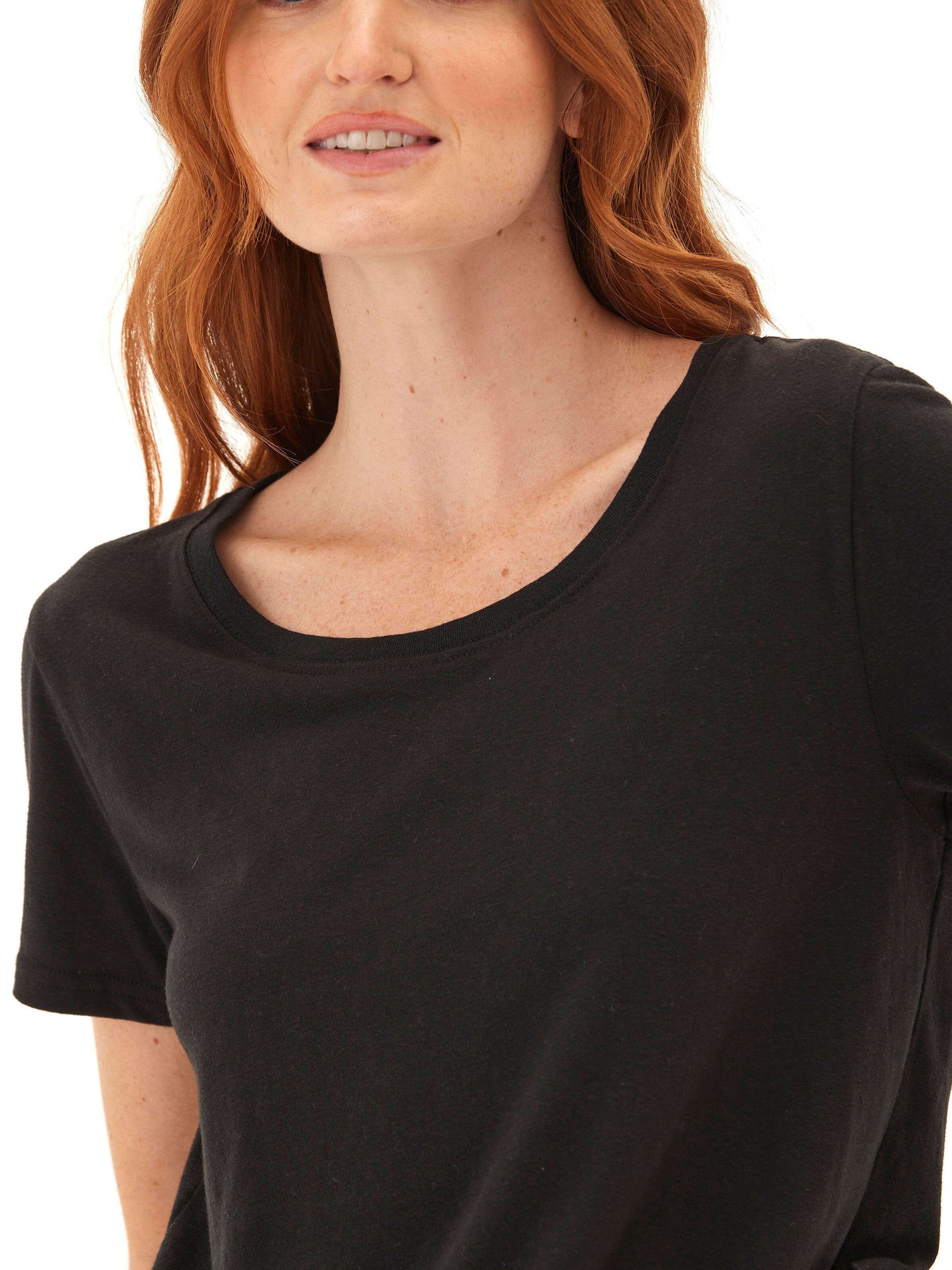 Core Triblend Jersey Crew Neck Tee in Black