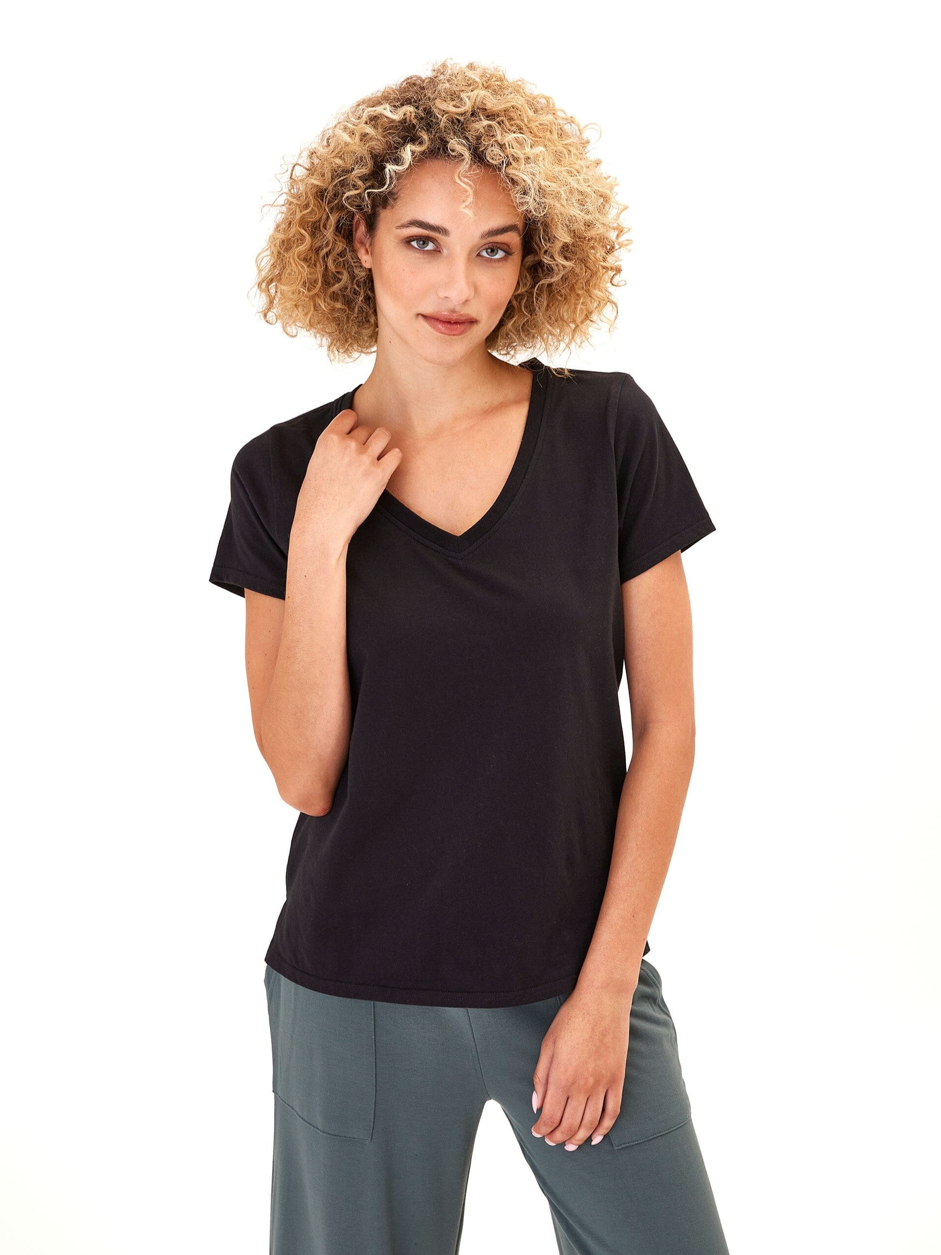 Pattie Women's Organic Cotton V-Neck Tee in Black