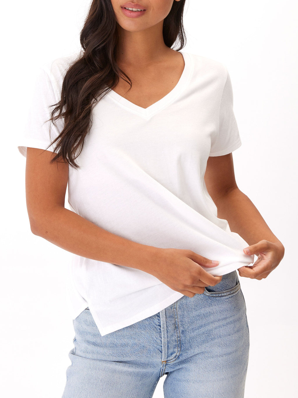 Pattie Organic Cotton V-Neck Tee in White